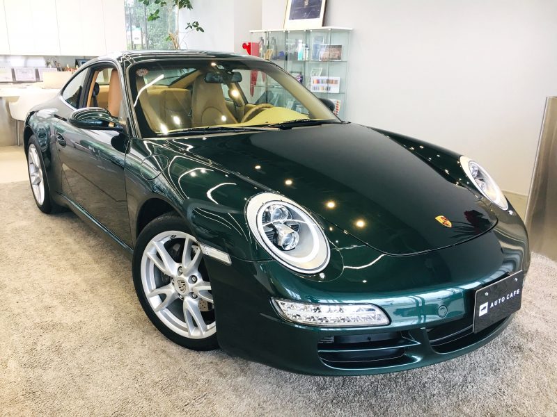 ポルシェ911カレラ（Type997）ティプトロニックS<br>フォレストグリーンメタリック