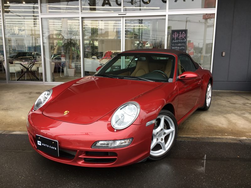 ポルシェ911カレラ カブリオレ（Type997）ティプトロニックS<br>ルビーレッドメタリック