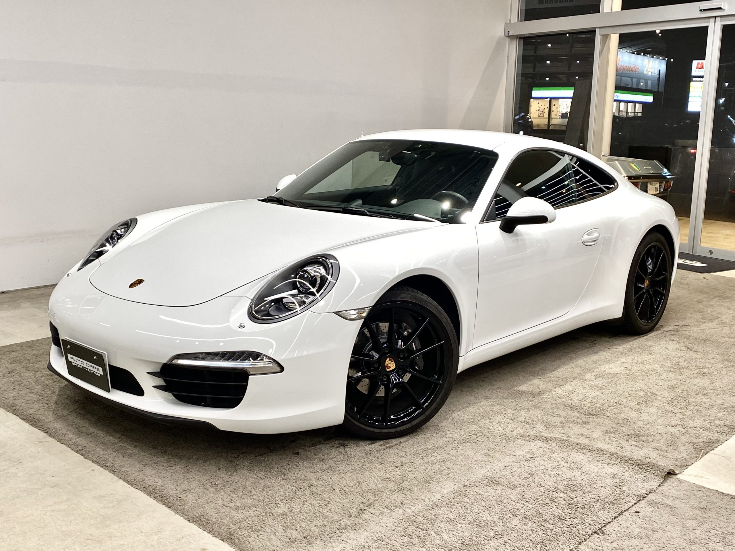 ポルシェ911カレラ（Type991.1）PDK<br>ホワイト