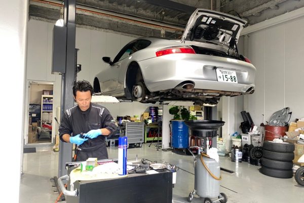 ポルシェ　996型　911カレラ　納車整備