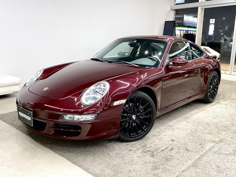 ポルシェ911カレラ（Type997）ティプトロニックS<br>カルモナレッド