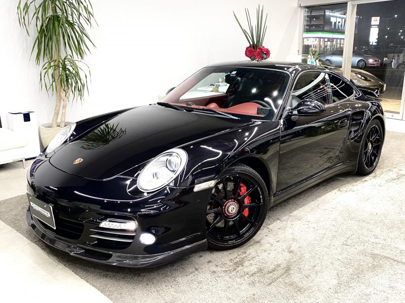 ポルシェ911ターボ（Type997後期）PDK<br>バサルトブラックメタリック