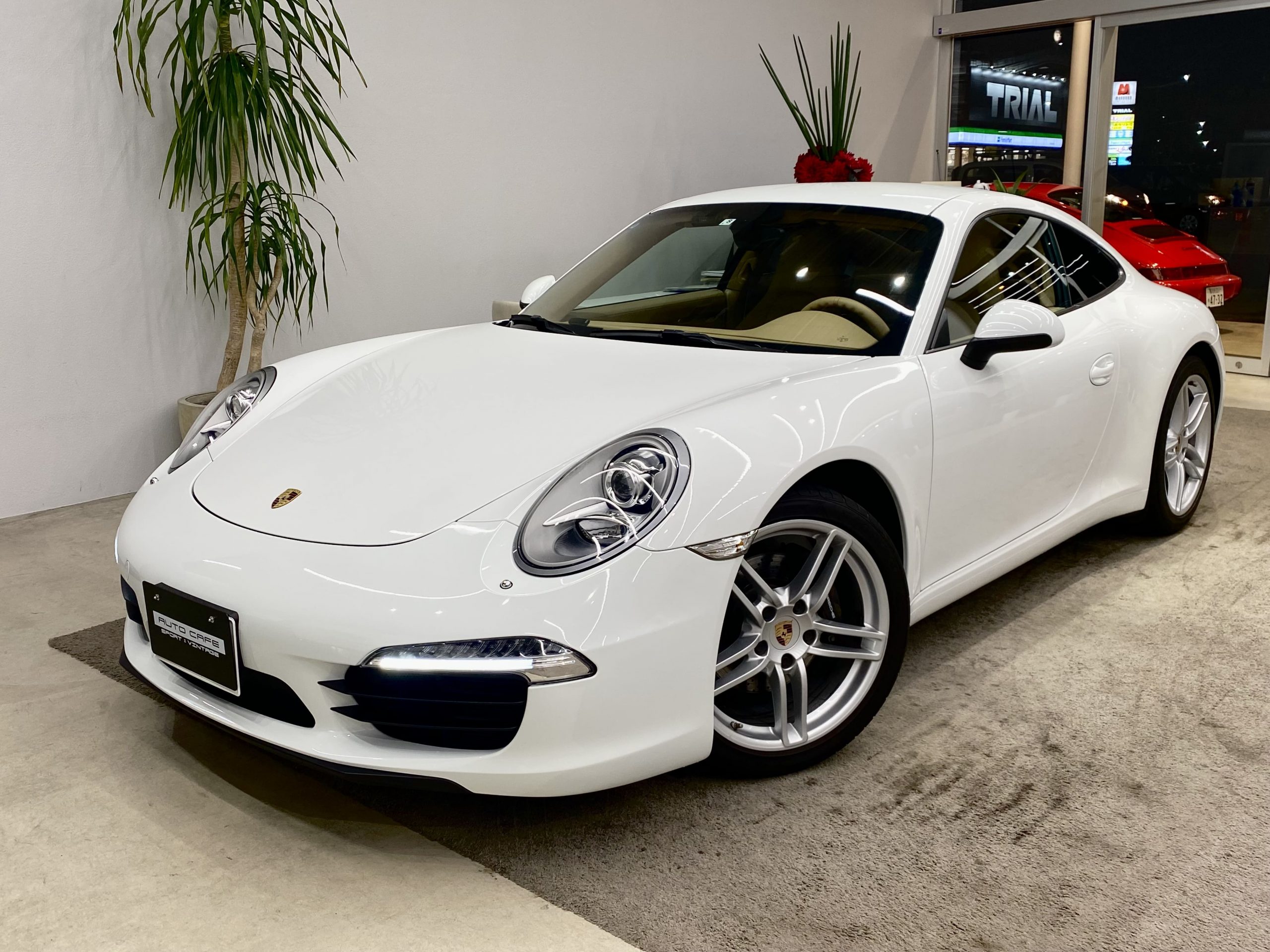 ポルシェ911カレラ（Type991.1前期）PDK<br>ホワイト