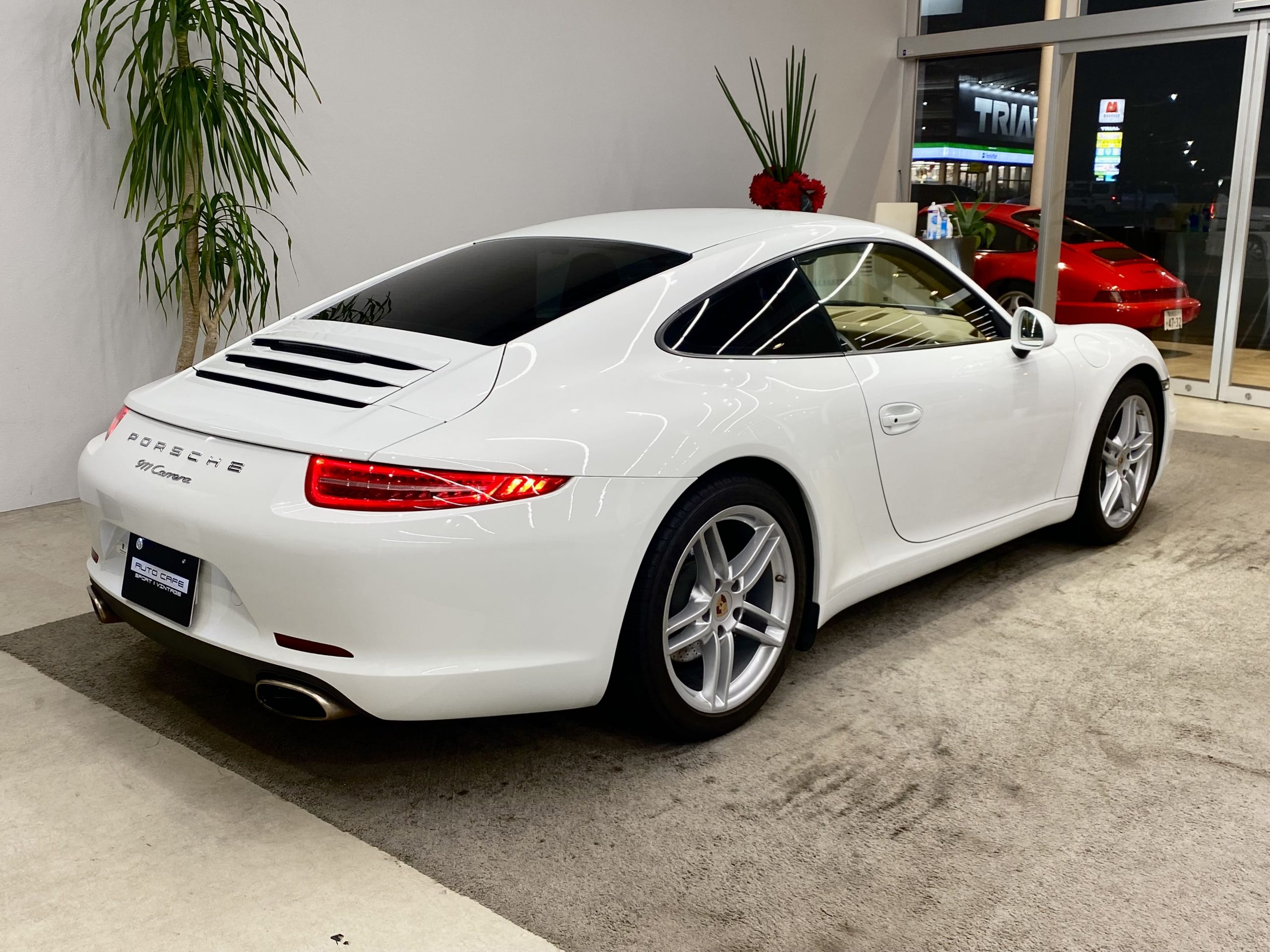 ポルシェ911カレラ（Type991.1前期）PDK<br>ホワイト