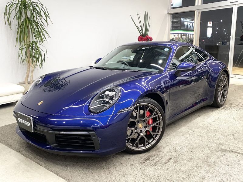 ポルシェ911カレラＳ（現行Type992）PDK<br>スポーツクロノPKG<br>BOSEサラウンドシステム<br>グレーインテリア