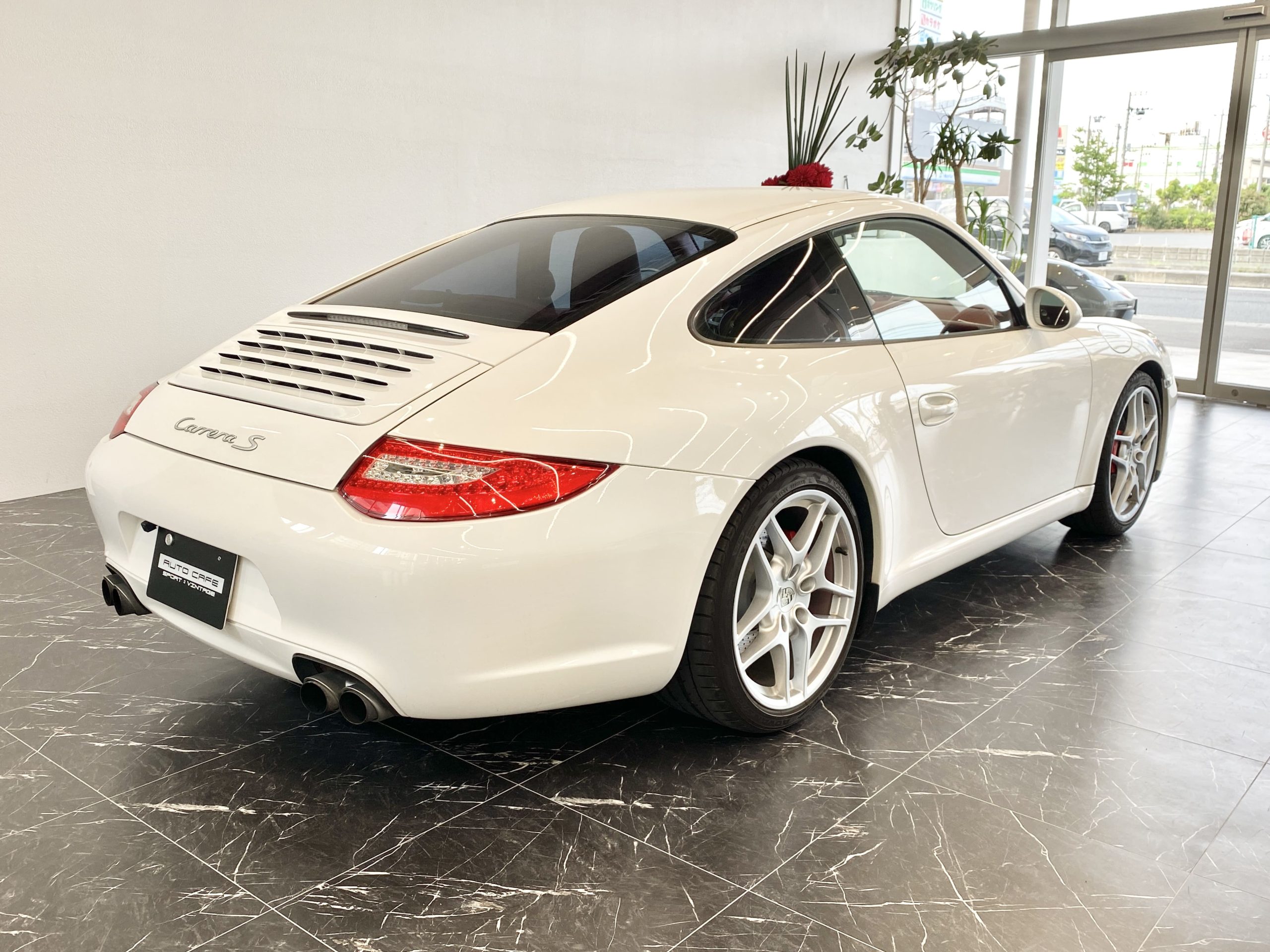 ポルシェ911カレラS（Type997.2）PDK<br>レザーインテリア<br>スポーツクロノPKG<br>スポーツエグゾーストシステム