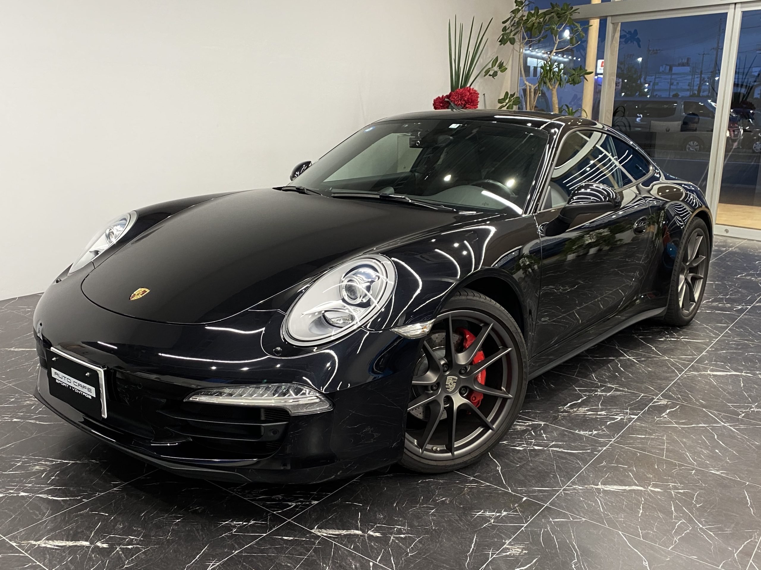 ポルシェ911カレラ4S（Type991.1）PDK<br>スポーツクロノPKG<br>スポーツエグゾースト<br>ガラススライドルーフ<br>シートベンチレーション＆ヒーター