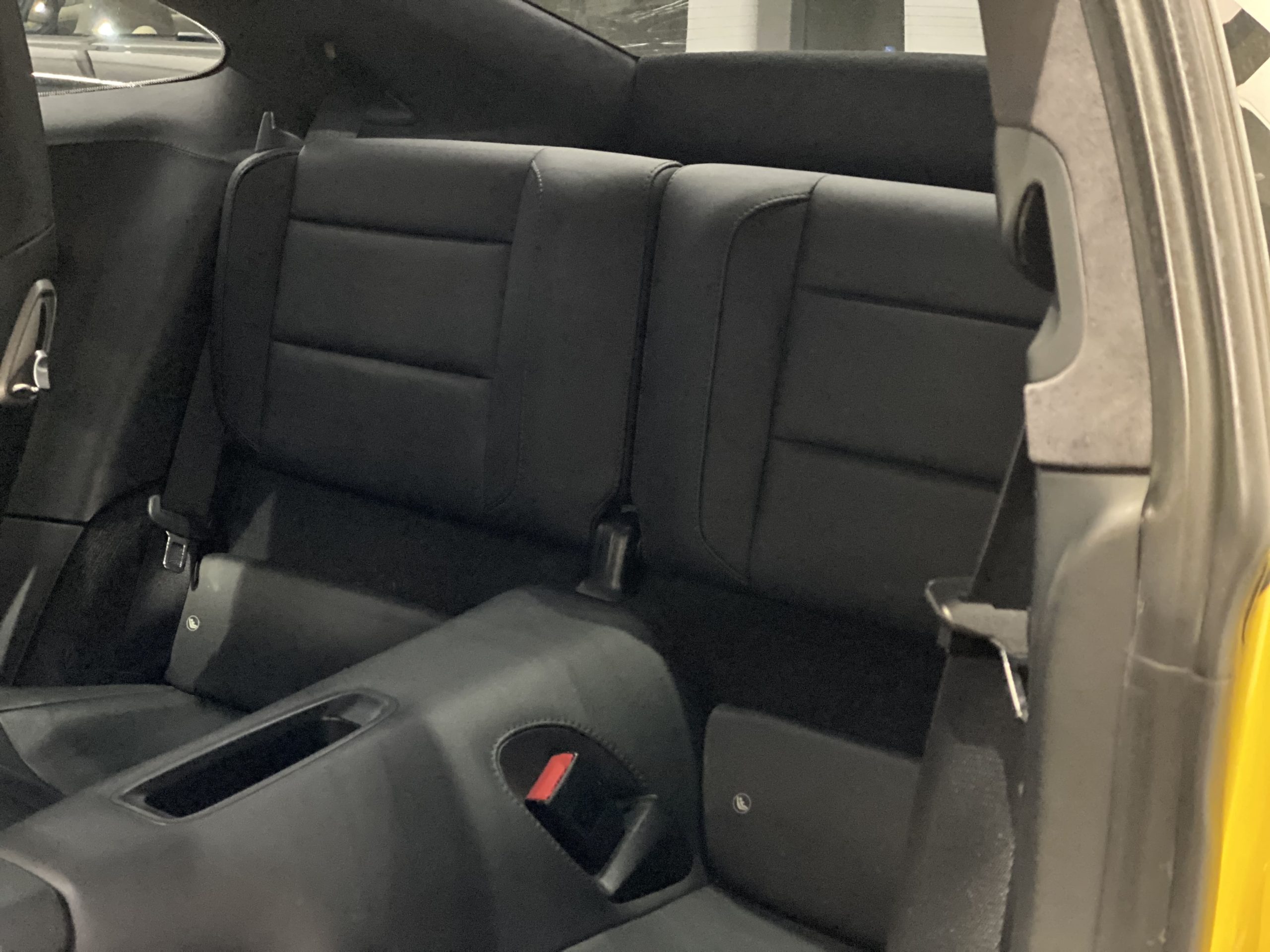 ポルシェ911カレラ（Type991.1）PDK<br>レザーインテリア<br>スポーツクロノPKG<br>スポーツエグゾースト