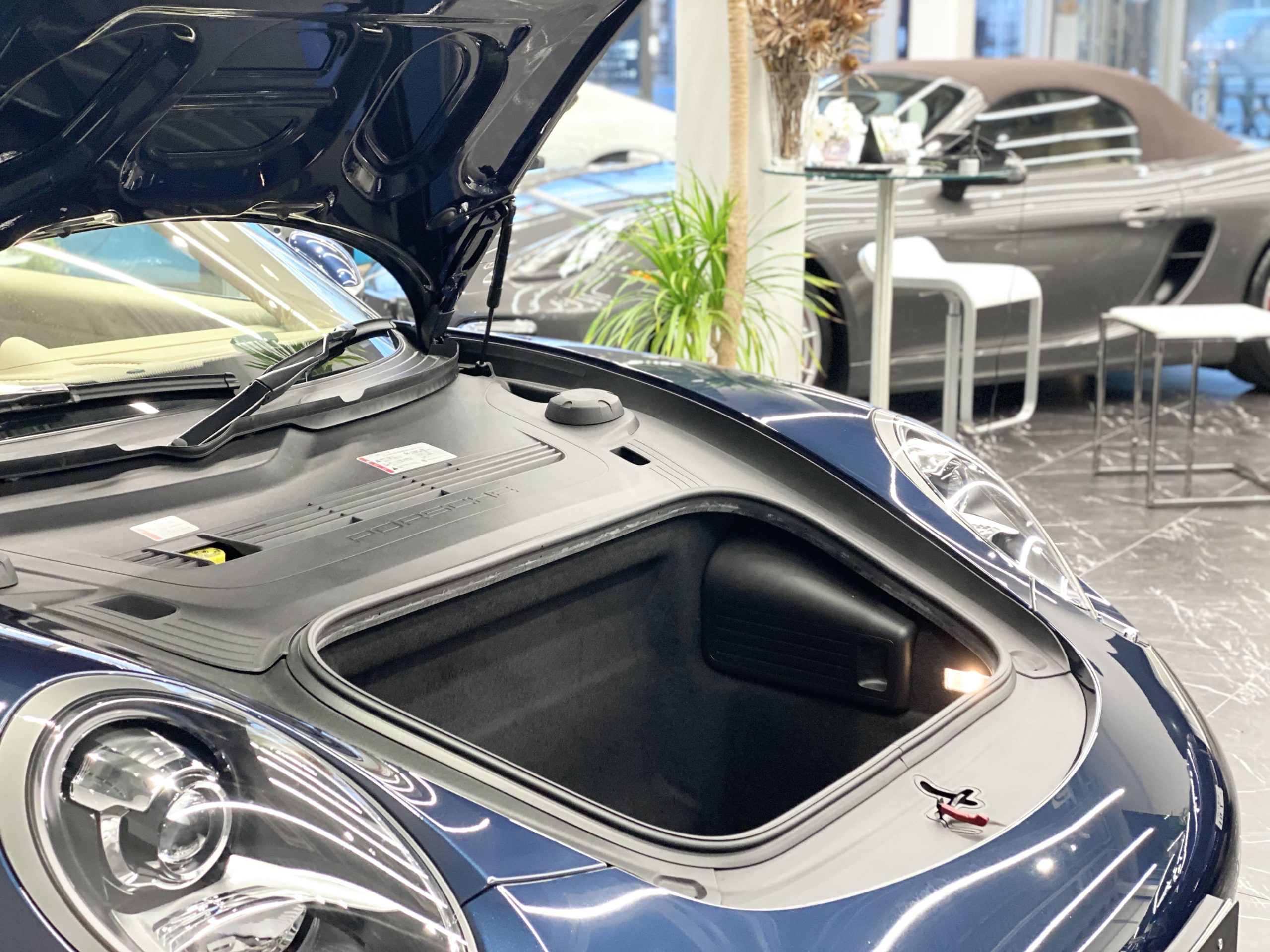 ポルシェ911カレラS（Type991.1）PDK<br>走行7,500km！<br>スポーツクロノPKG<br>スポーツデザインステアリング<br>