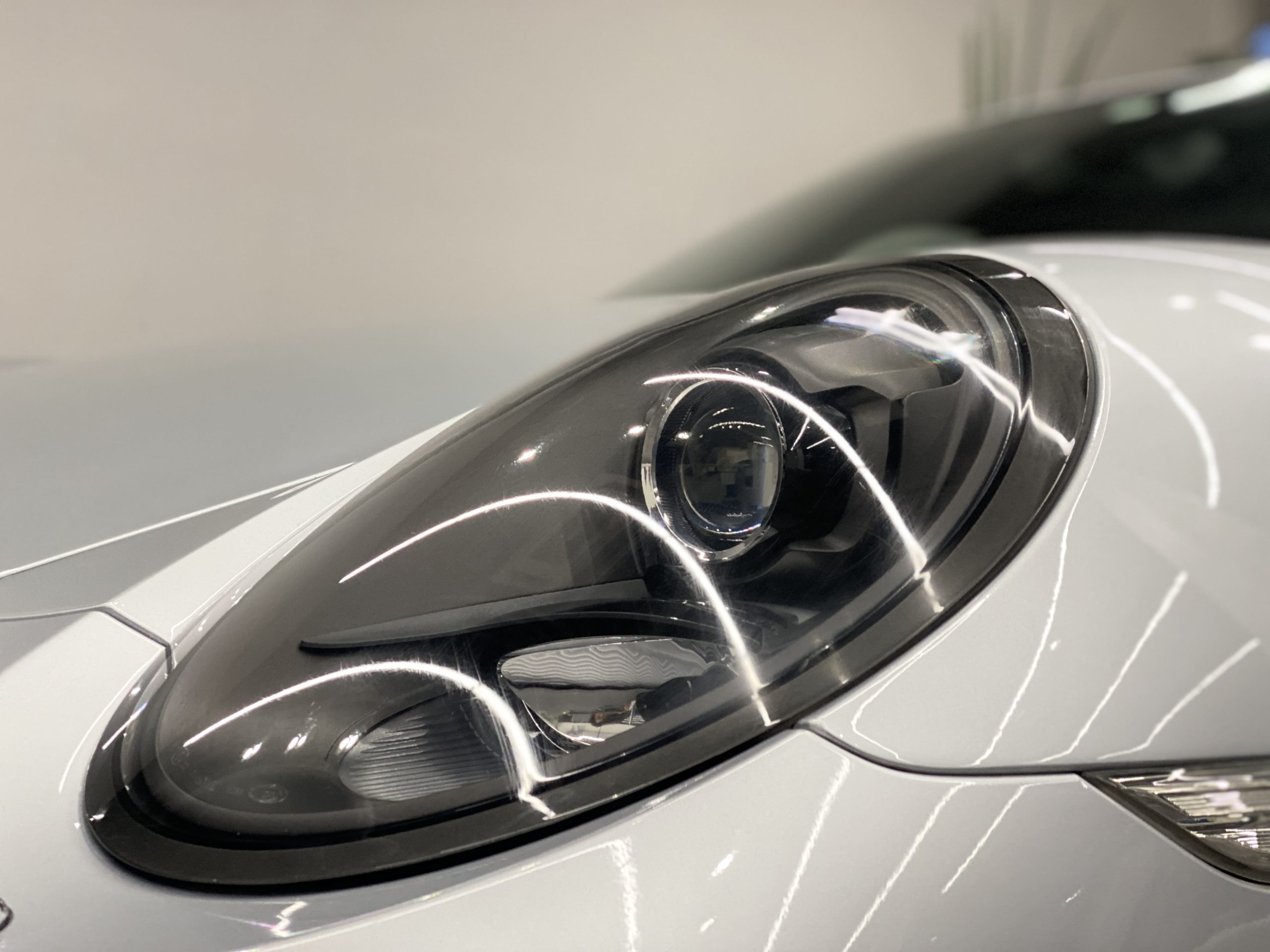 ポルシェ911カレラ（Type991.1）7MT<br>スポーツクロノPKG<br>電動サンルーフ<br>シートベンチレーション＆ヒーター（14Way)