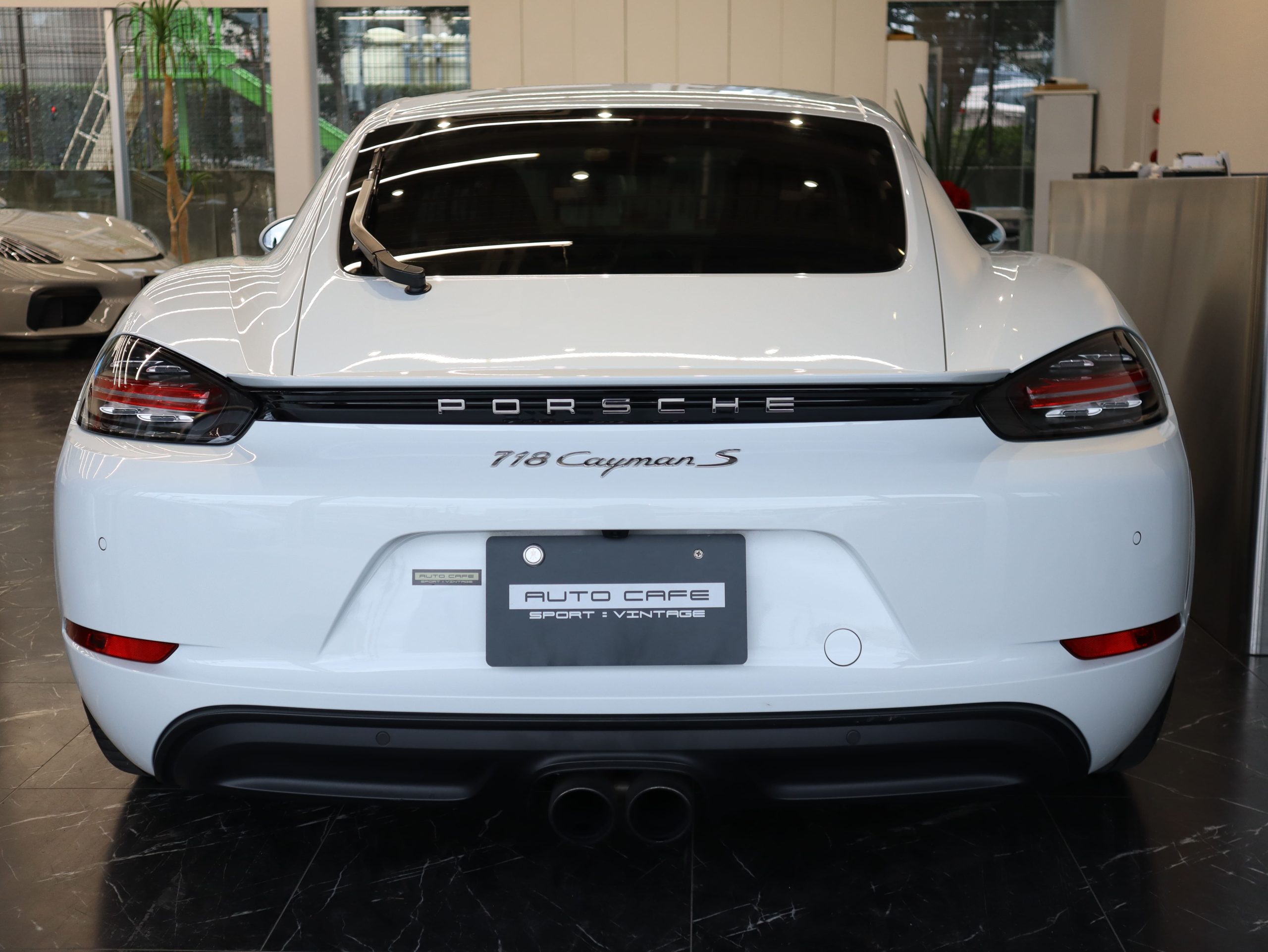 ポルシェ718ケイマンS（Type982）PDK<br>LHD<br>スポーツクロノPKG<br>スポーツエグゾースト<br>アダプティブクルーズコントロール