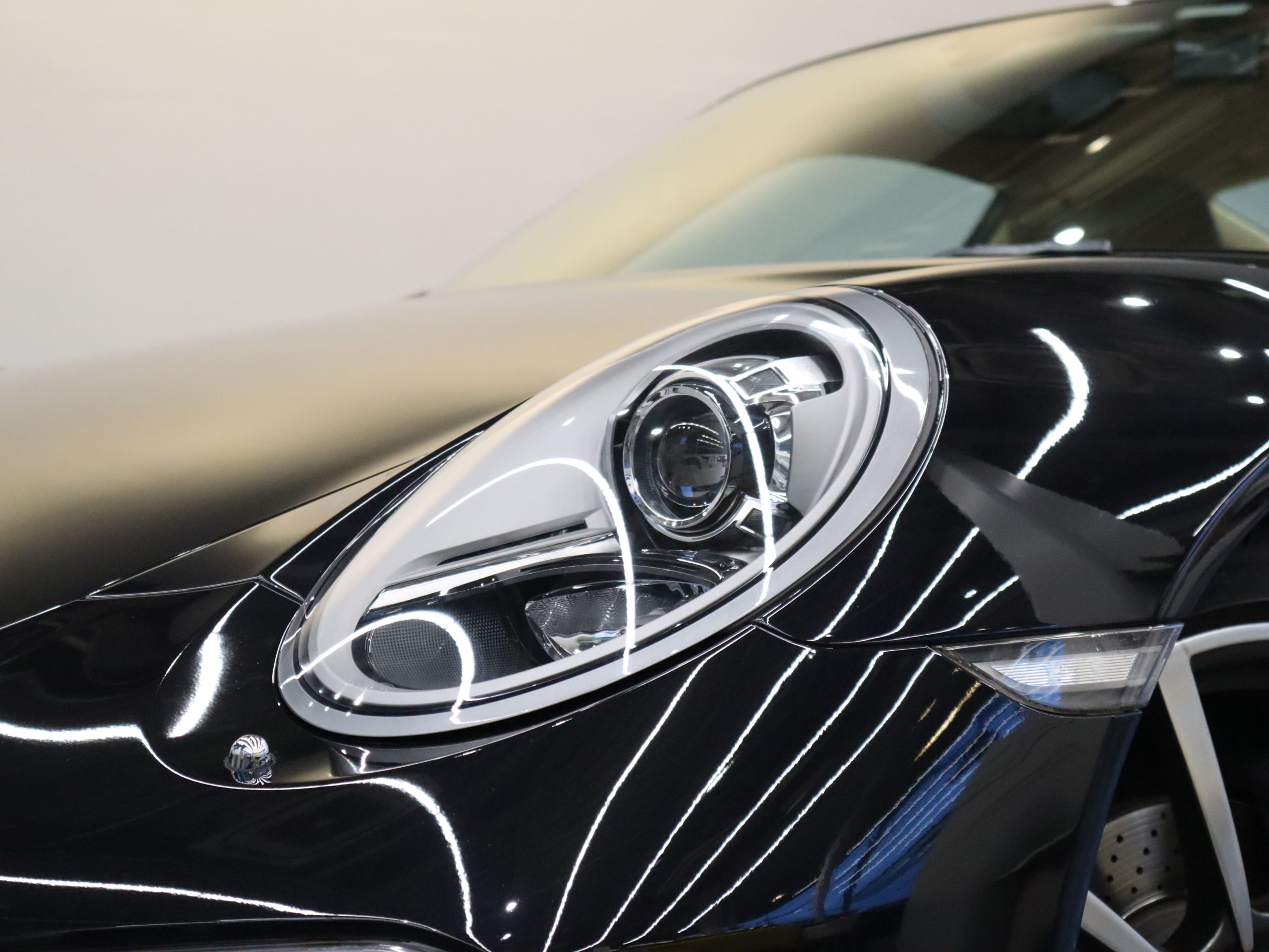 ポルシェ911カレラ（Type991.2）PDK<br>スポーツクロノパッケージ<br>カレラクラシックホイール