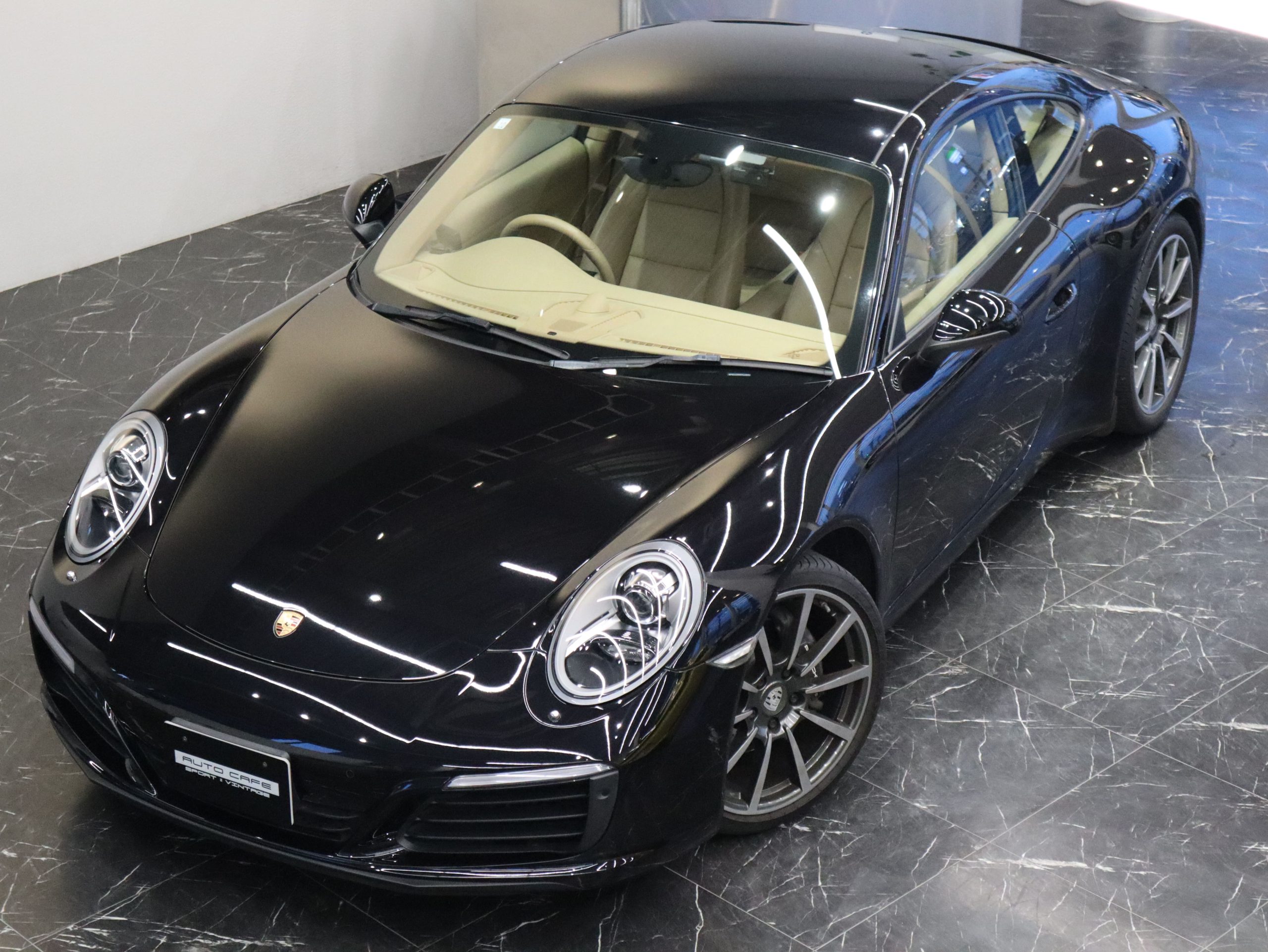 ポルシェ911カレラ（Type991.2）PDK<br>スポーツクロノパッケージ<br>カレラクラシックホイール