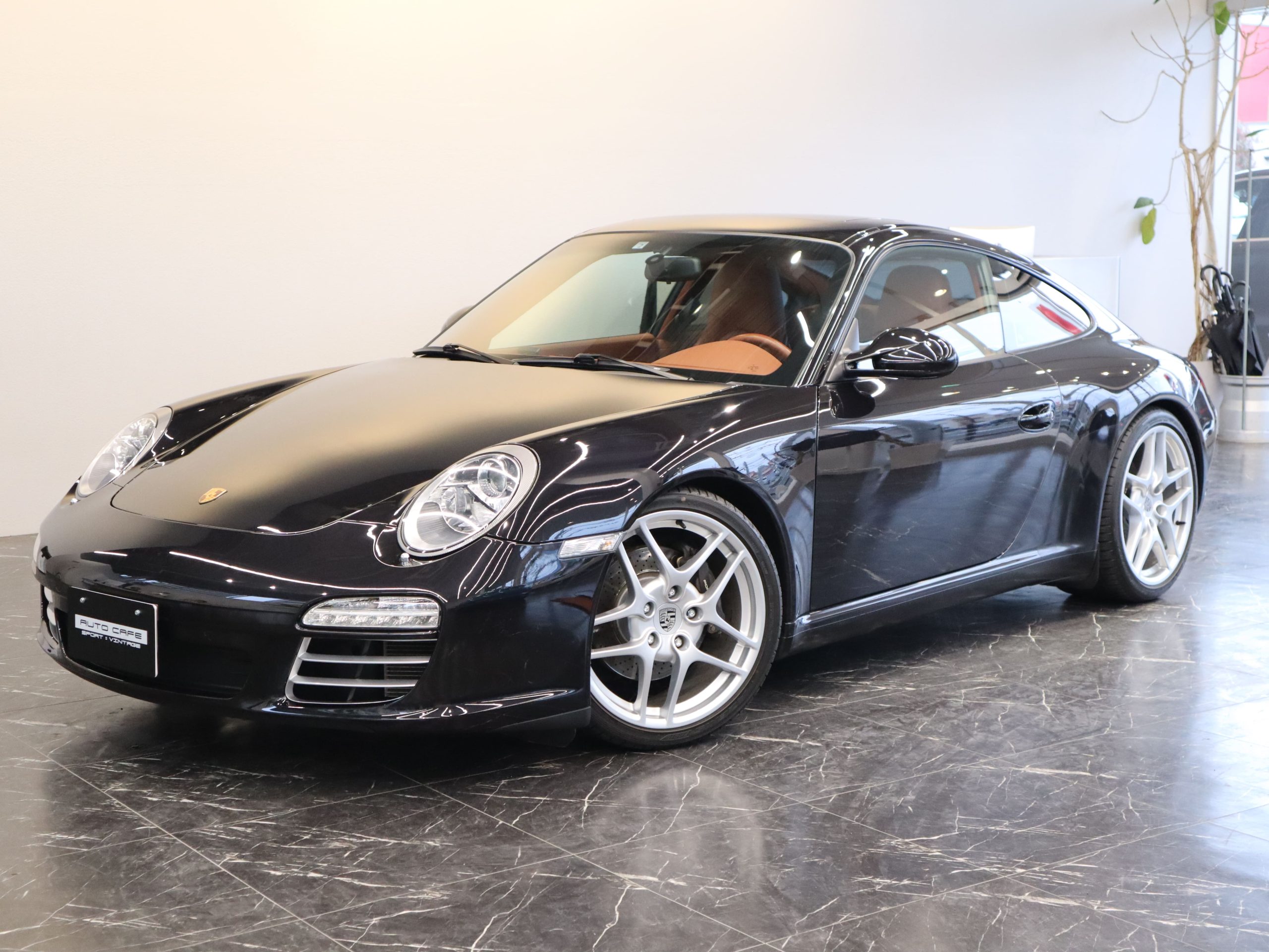 ポルシェ911カレラ（Type997.2）PDK<br>テラコッタレザーインテリア<br>BOSEサラウンドサウンドシステム