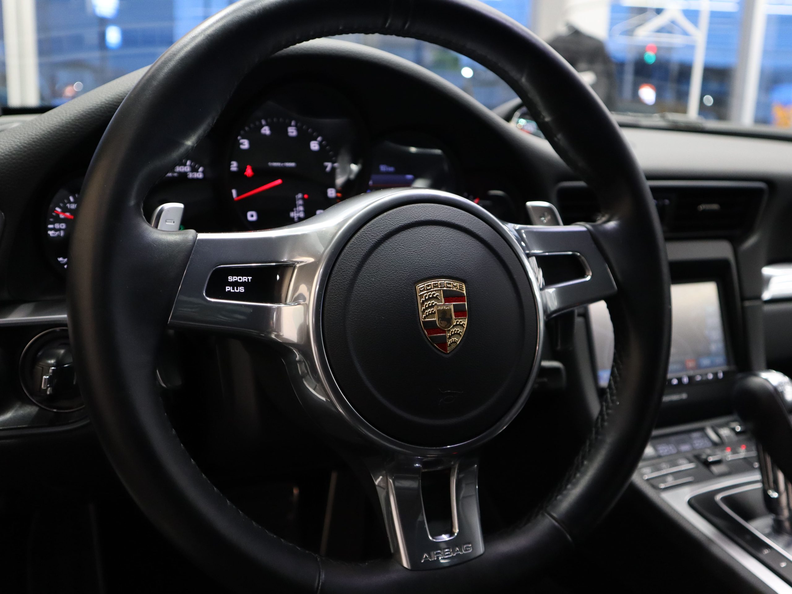 ポルシェ911カレラ（Type991.1）PDK<br>スポーツエグゾーストシステム<br>スポーツクロノパッケージ<br>スポーツデザインステアリング