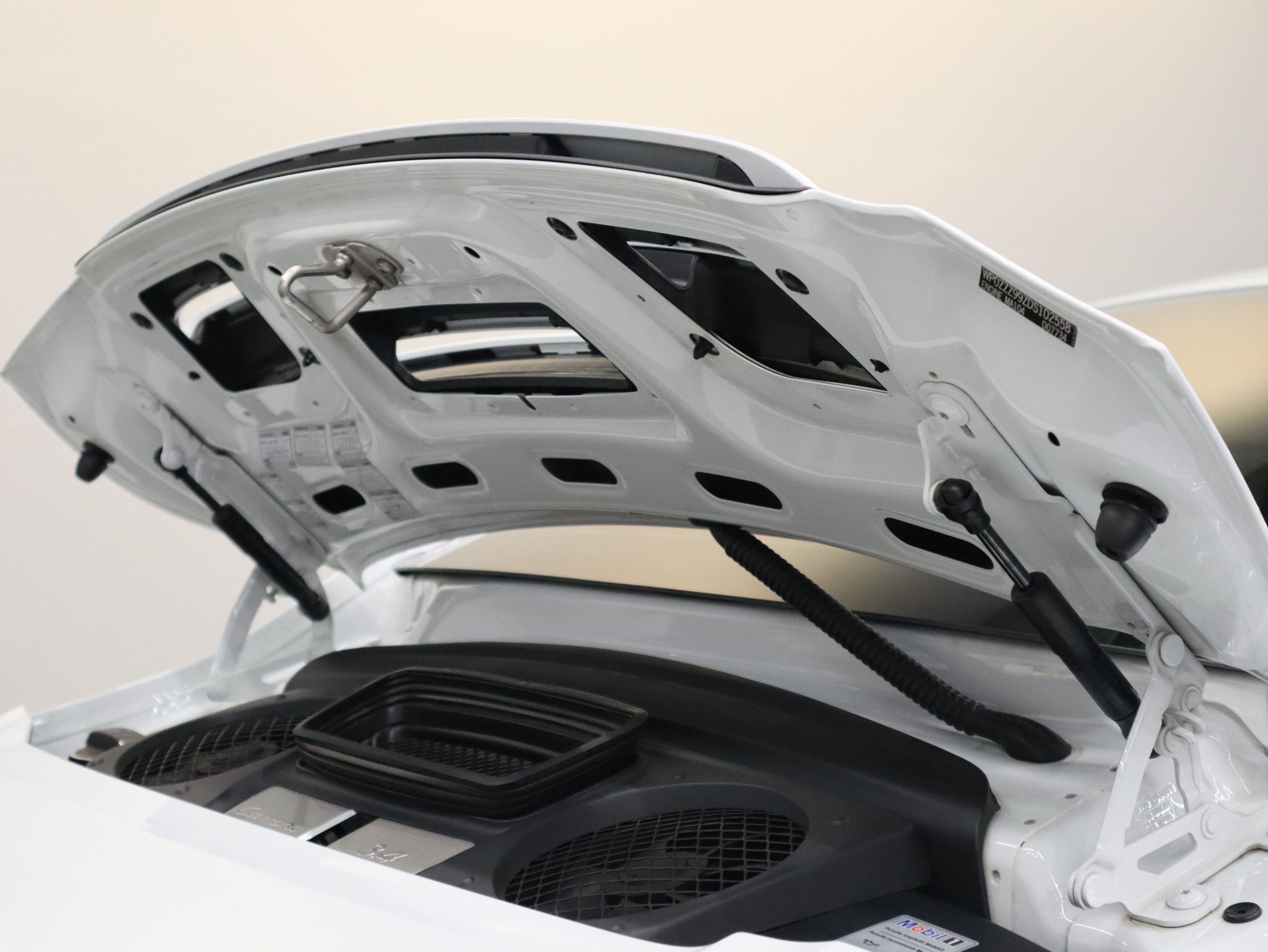 ポルシェ911カレラ（Type991.1）PDK<br>スポーツエグゾーストシステム<br>スポーツクロノパッケージ<br>スポーツデザインステアリング