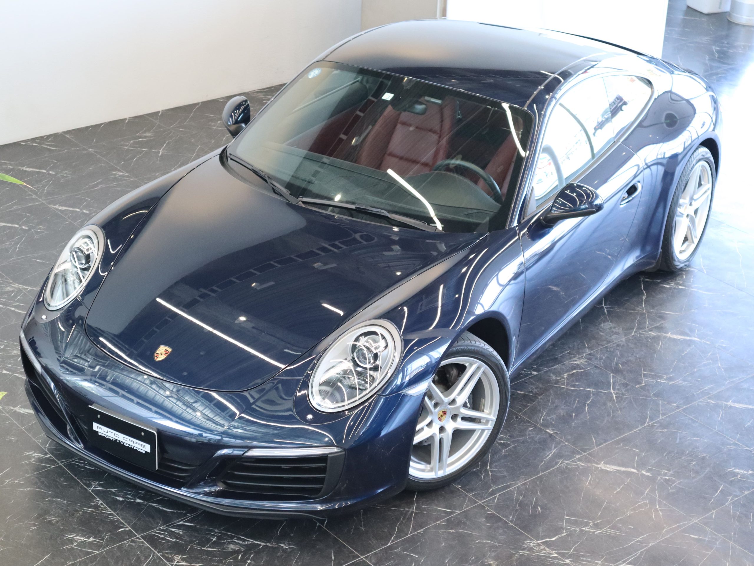 ポルシェ911カレラ（Type991.2）PDK<br>スポーツエグゾーストシステム<br>ツートンレザーインテリア<br>PASM