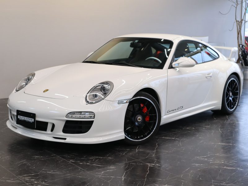 ポルシェ911カレラGTS（Type997.2）PDK<br>カップエアロキット<br>レザー&アルミニウムルックインテリア<br>スポーツエグゾーストシステム