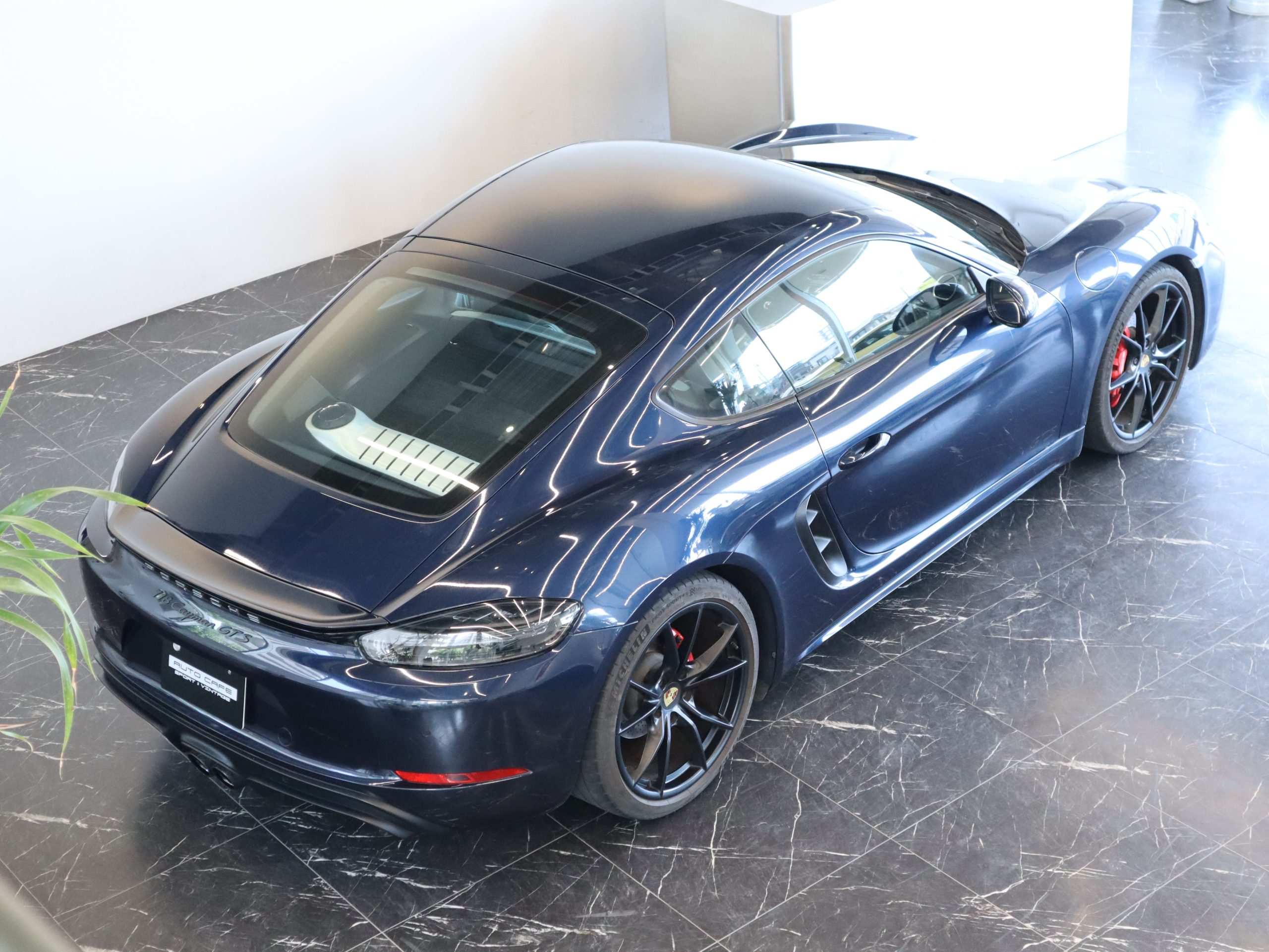 ポルシェ718ケイマンGTS（Type982）PDK<br>スポーツエグゾーストシステム<br>スポーツクロノPKG<br>アルカンターラGTスポーツデザインステアリング