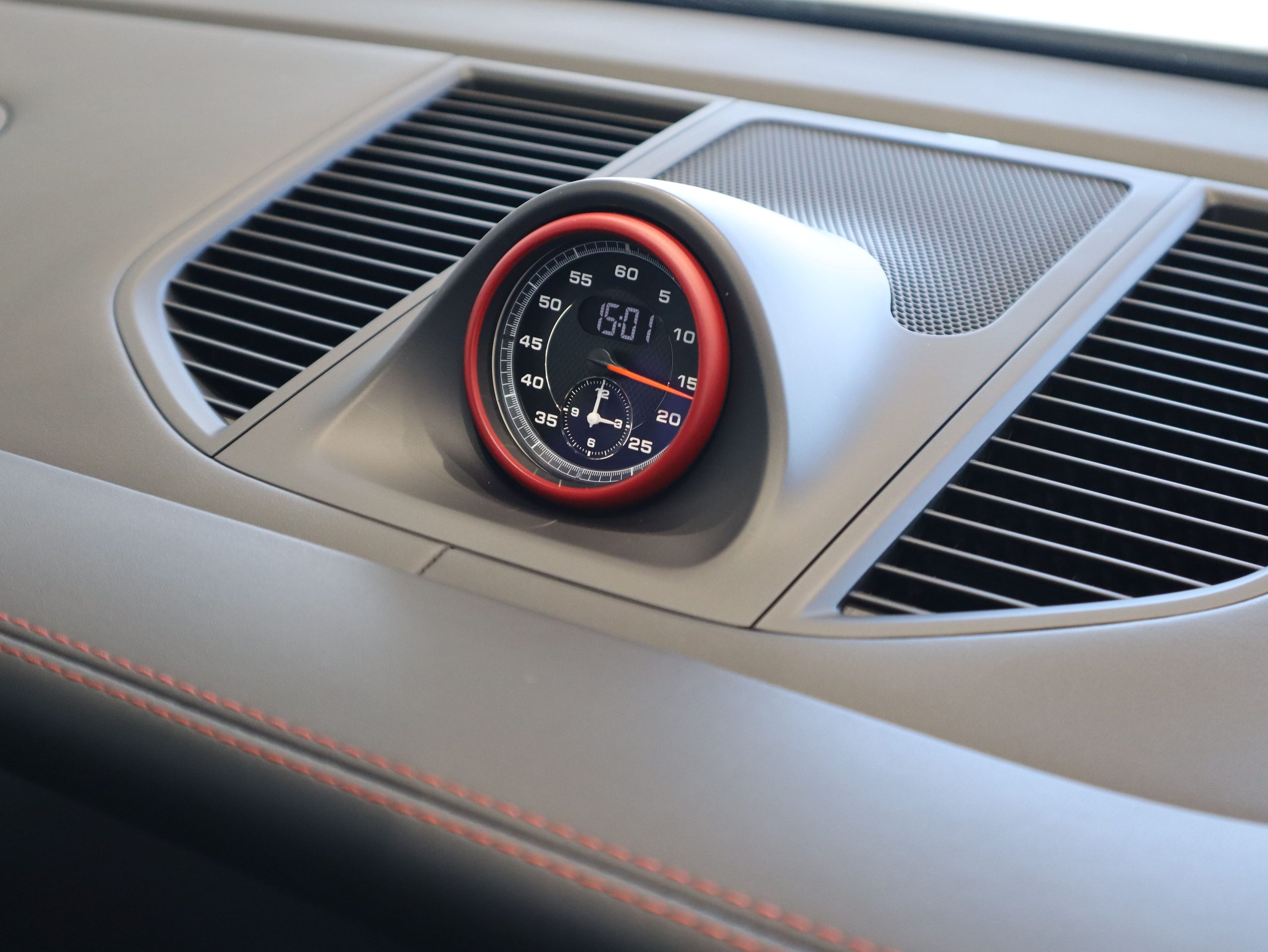 ポルシェマカンターボ特別仕様車<br>【Exclusive Performance Edition】<br>パフォーマンスパッケージ<br>ターボエクステリアパッケージ<br>EXCPエディションインテリアパッケージ<br>
