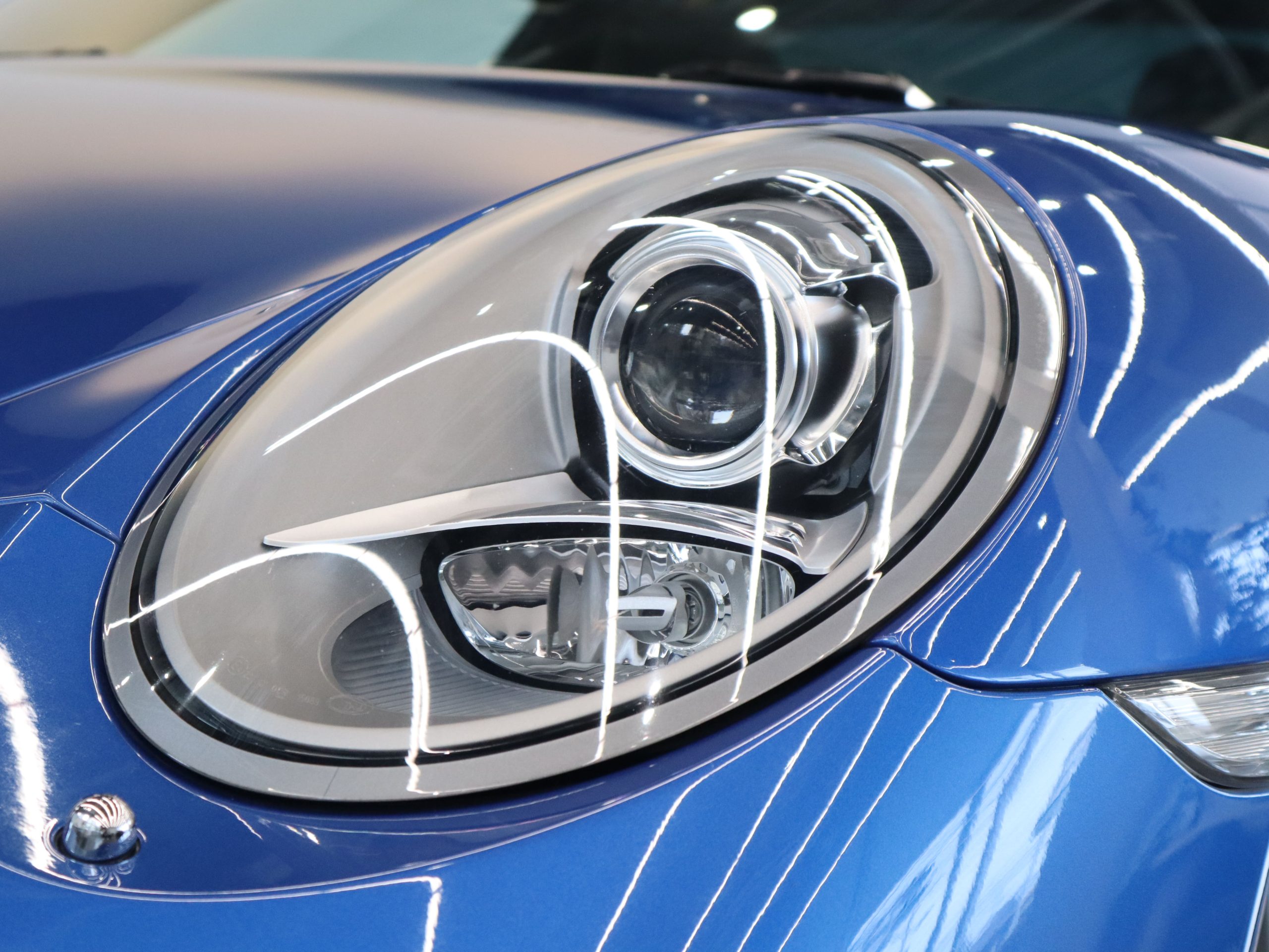 ポルシェ911カレラS（Type991.1）PDK<br>エスプレッソレザーインテリア<br>スポーツクロノパッケージ<br>スポーツエグゾーストシステム<br>PASMスポーツシャシー