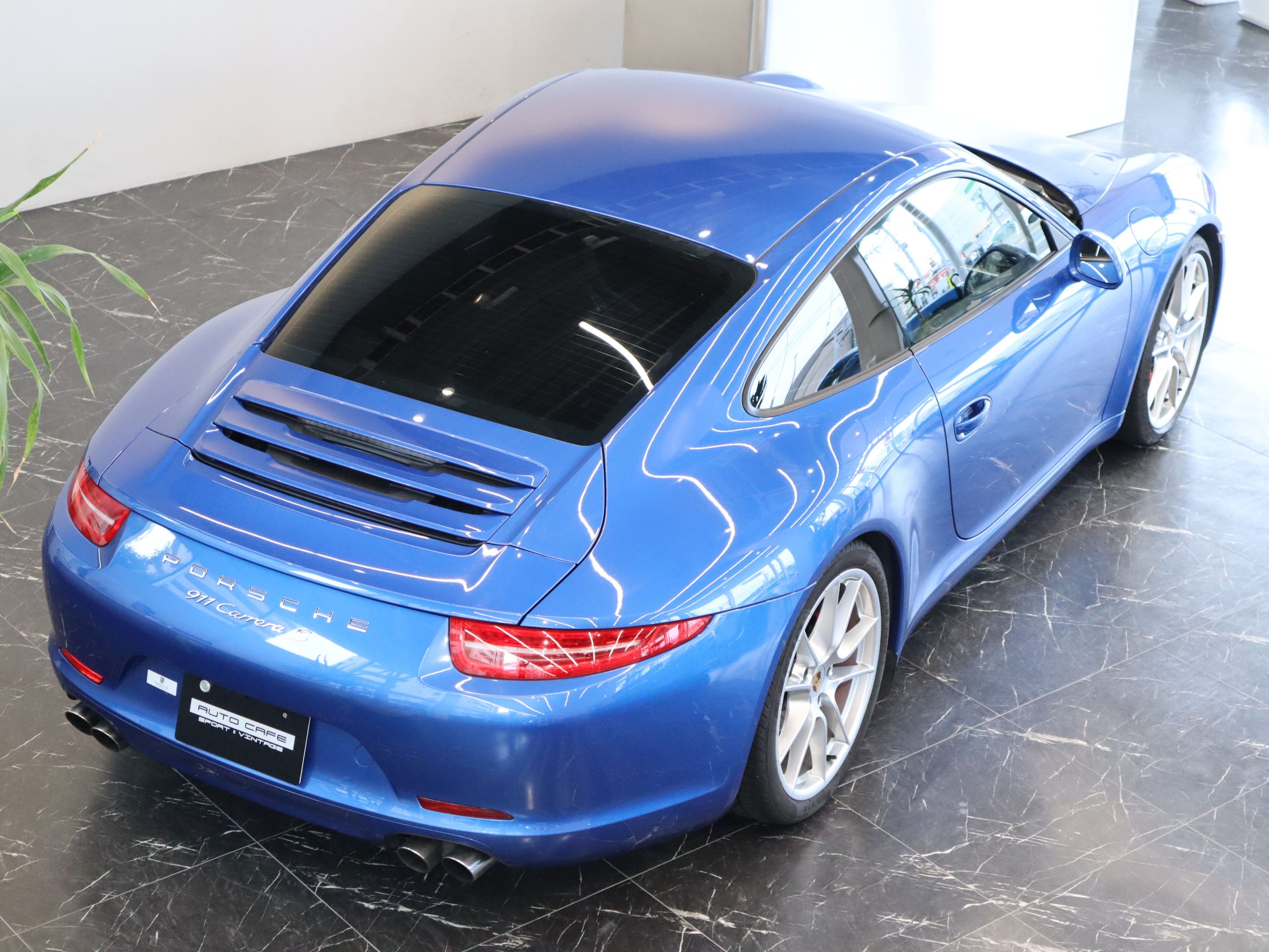 ポルシェ911カレラS（Type991.1）PDK<br>エスプレッソレザーインテリア<br>スポーツクロノパッケージ<br>スポーツエグゾーストシステム<br>PASMスポーツシャシー