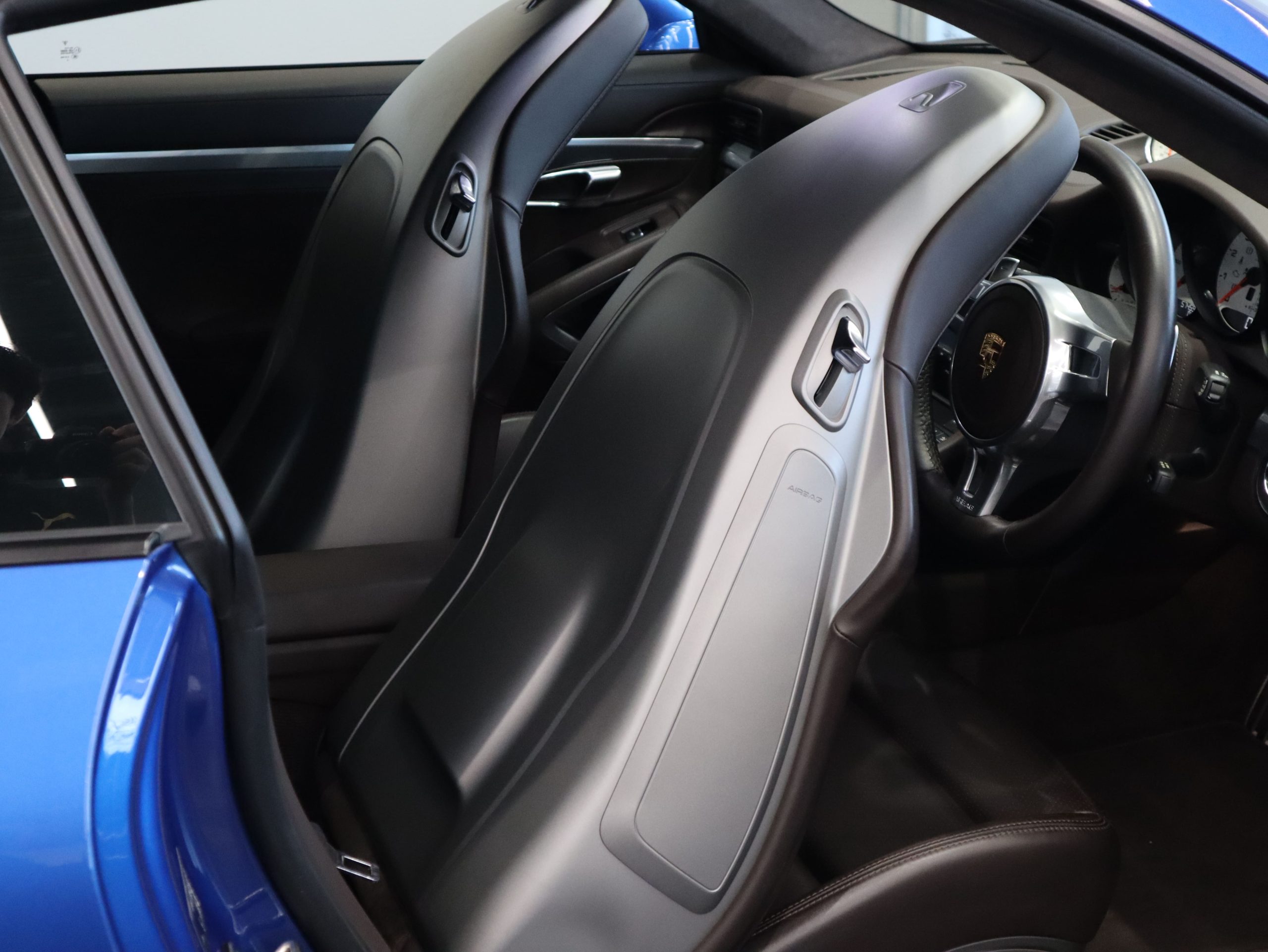 ポルシェ911カレラS（Type991.1）PDK<br>エスプレッソレザーインテリア<br>スポーツクロノパッケージ<br>スポーツエグゾーストシステム<br>PASMスポーツシャシー