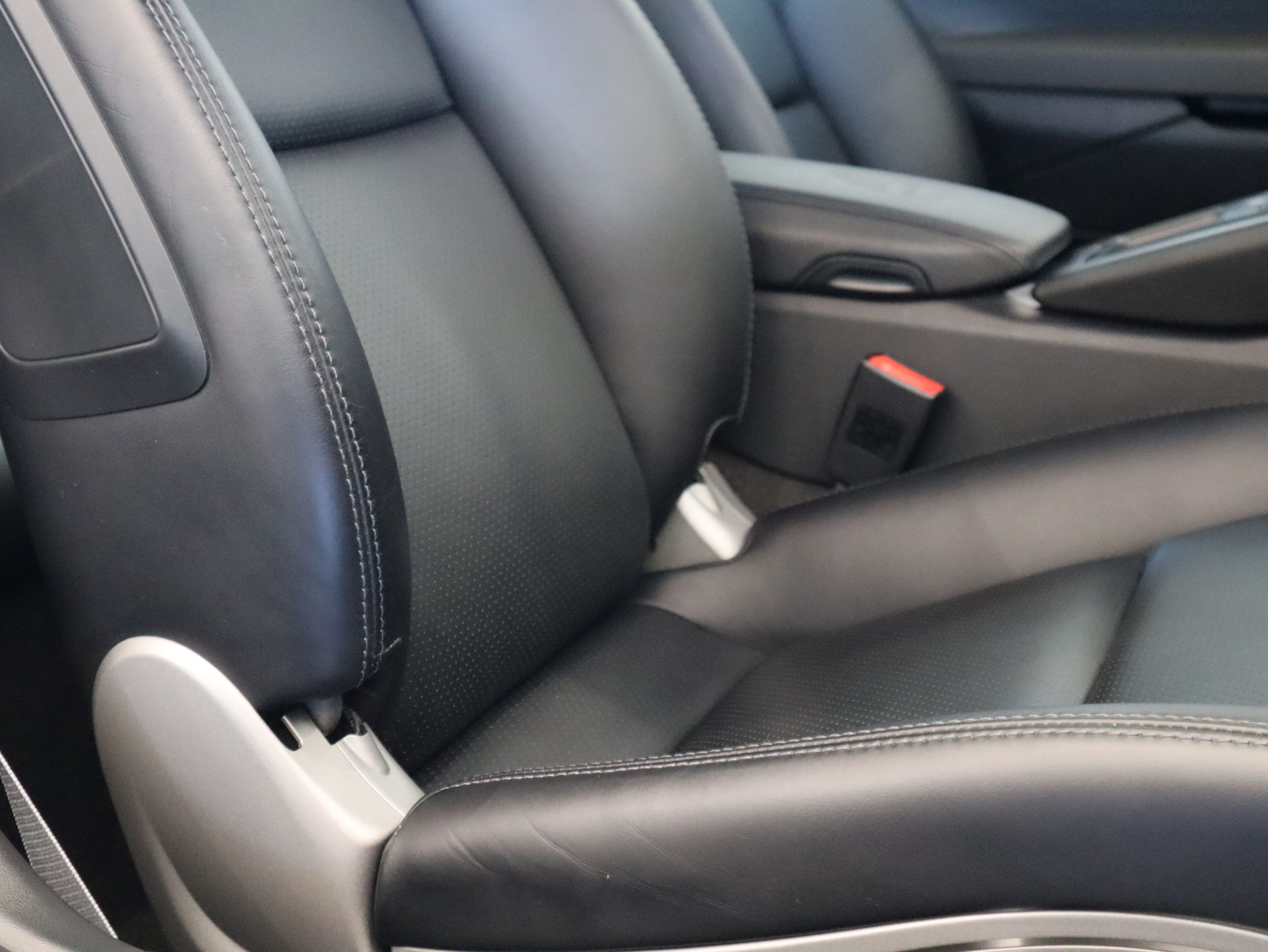 ポルシェ911カレラ（Type991.2）PDK<br>スポーツクロノパッケージ<br>スポーツエグゾーストシステム<br>エントリー＆ドライブシステム<br>LEDヘッドライト
