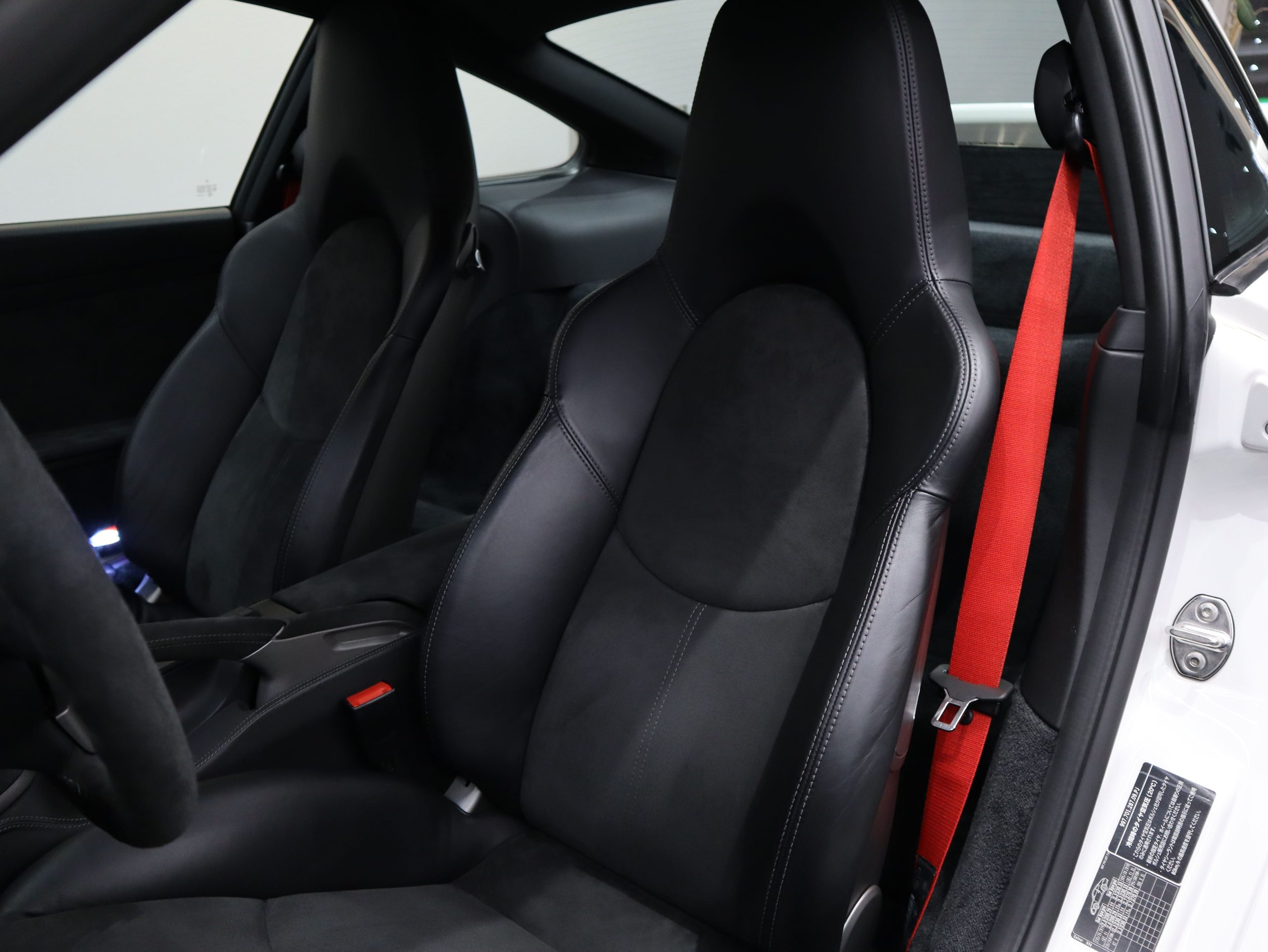 ★ポルシェ911GT3ストリート（Type997.1）6MT<br>レザーインテリア<br>PCCB<セラミックコンポジットブレーキ><br>16Wayアダプティブスポーツシートプラス<br>ロベルタリフトシステム