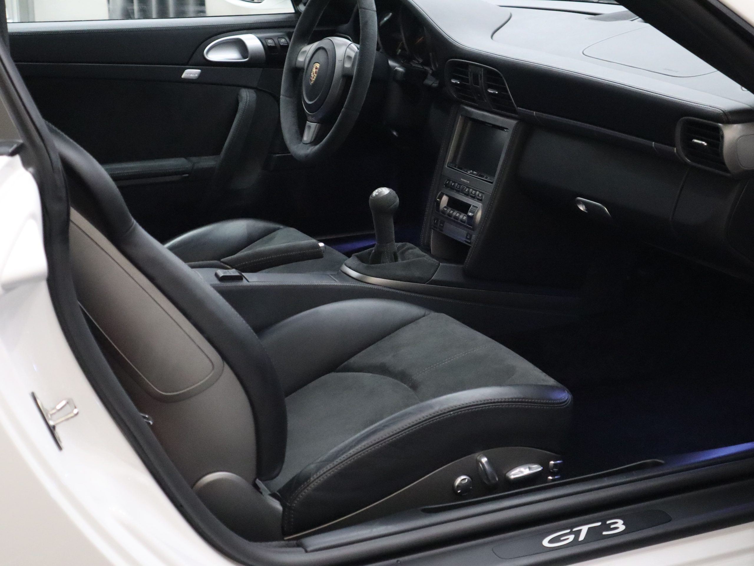 ★ポルシェ911GT3ストリート（Type997.1）6MT<br>レザーインテリア<br>PCCB<セラミックコンポジットブレーキ><br>16Wayアダプティブスポーツシートプラス<br>ロベルタリフトシステム