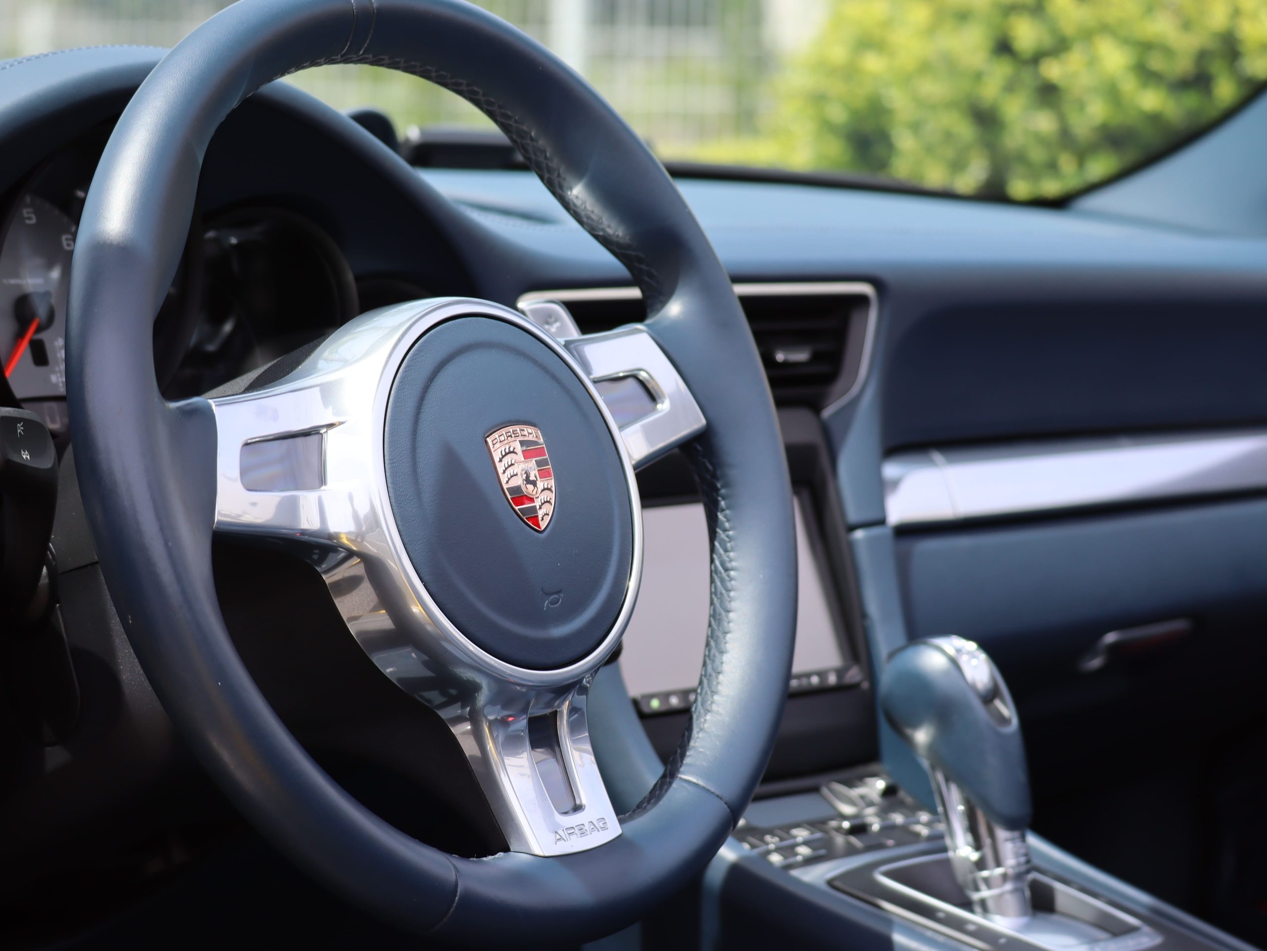 ポルシェ911カレラSカブリオレ（Type991.1）PDK<br>スポーツクロノパッケージ<br>ブルーレザーインテリア<br>シートベンチレーション<br>シートヒーター