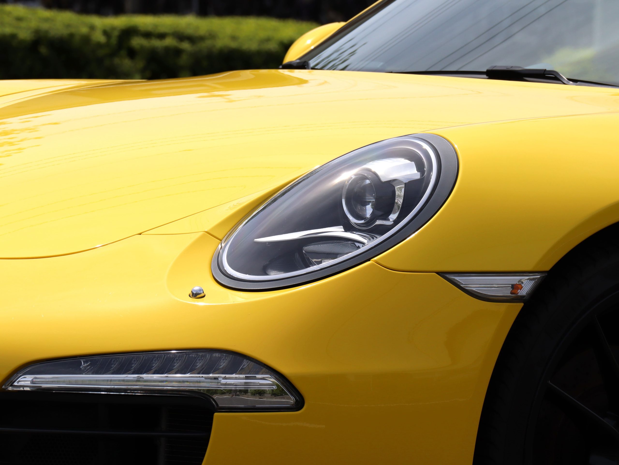 ポルシェ911カレラSカブリオレ（Type991.1）PDK<br>スポーツクロノパッケージ<br>ブルーレザーインテリア<br>シートベンチレーション<br>シートヒーター