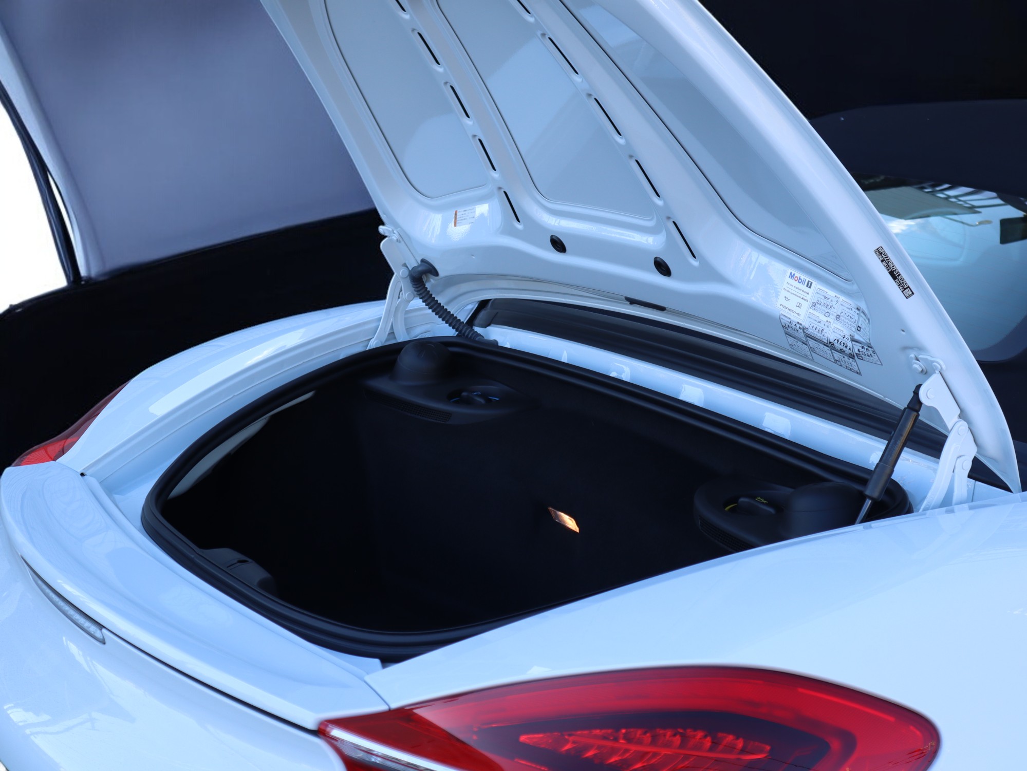 ポルシェボクスターS（Type981）PDK<br>スポーツデザインステアリング<br>シートヒーター<br>電動可倒式ドアミラー<br>PASM