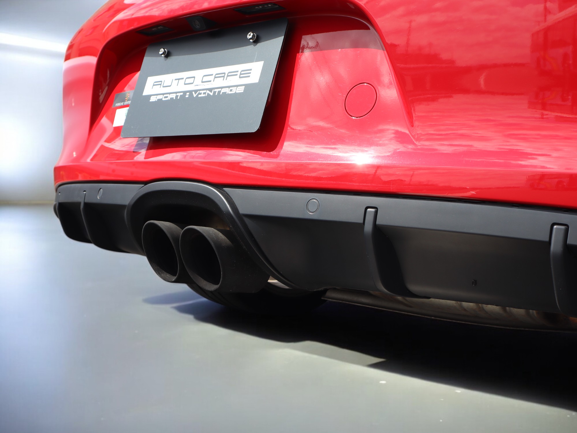ポルシェボクスターGTS（Type981）PDK<br>18Wayアダプティブスポーツシート<br>ポルシェトルクベクタリング<br>PDLS+含むヘッドライト<br>スポーツエグゾーストシステム<br>BOSEサラウンドサウンドシステム