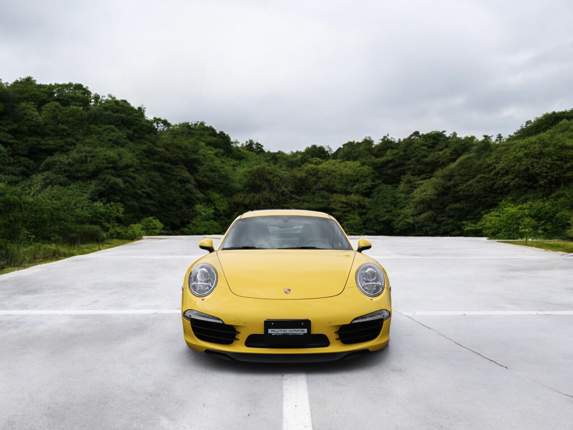 ポルシェ911カレラS（Type991.1）PDK<br>ブルーレザーインテリア<br>シートベンチレーション<br>電動サンルーフシステム<br>スポーツエグゾーストシステム<br>スポーツクロノパッケージ