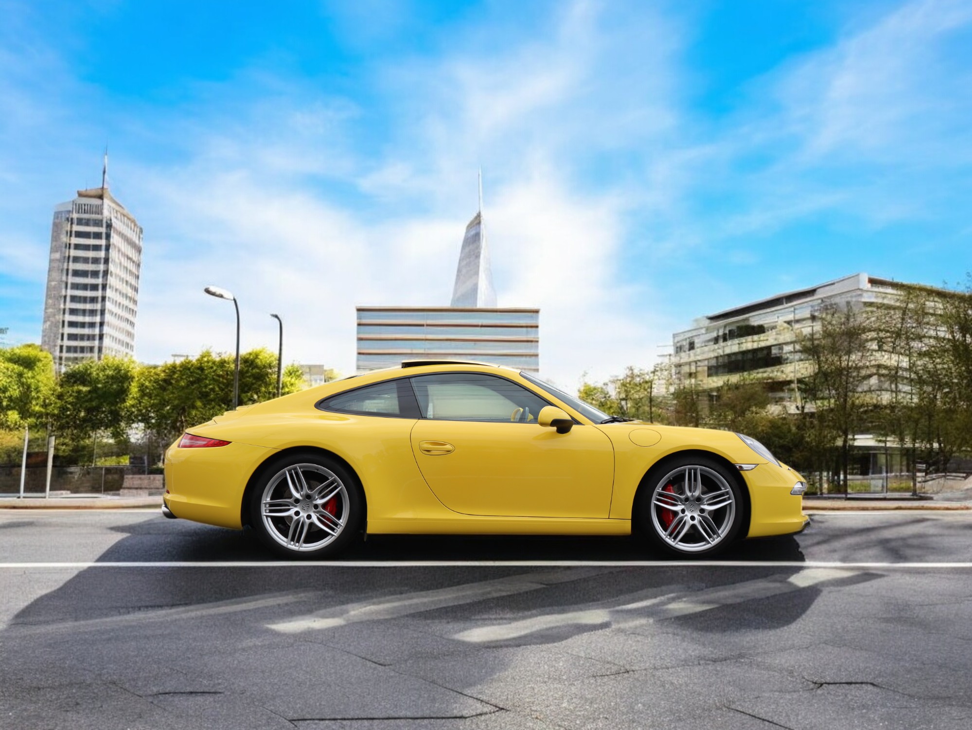 ポルシェ911カレラS（Type991.1）PDK<br>ブルーレザーインテリア<br>シートベンチレーション<br>電動サンルーフシステム<br>スポーツエグゾーストシステム<br>スポーツクロノパッケージ