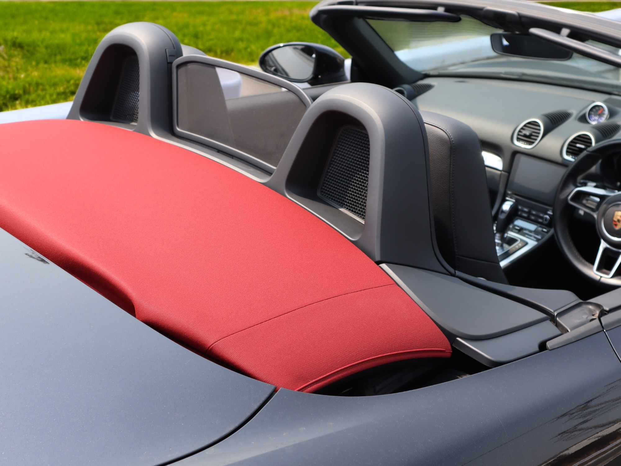 718ボクスター（Type982）PDK<br>スポーツクロノパッケージ<br>電動可倒式ドアミラー<br>シートヒーター<br>パークセンサー
