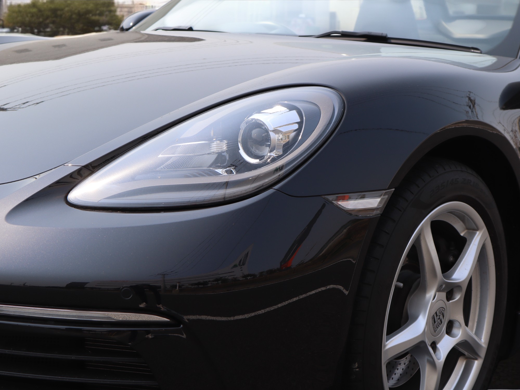 718ボクスター（Type982）PDK<br>スポーツクロノパッケージ<br>電動可倒式ドアミラー<br>シートヒーター<br>パークセンサー