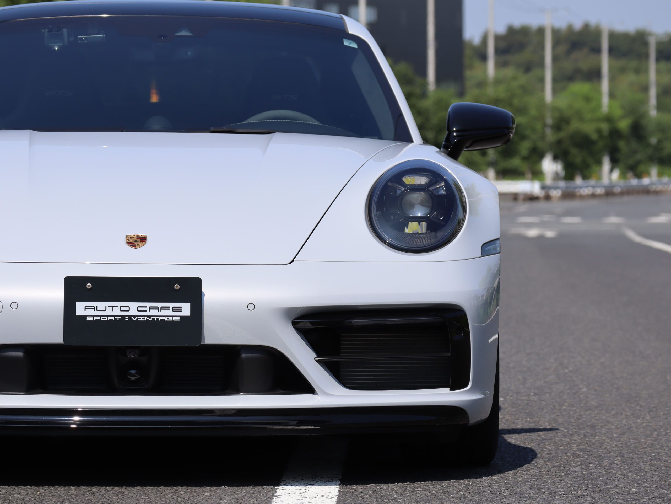 ポルシェ911カレラ4GTS（Type992.1）PDK<br>オプション総額600万円！<br>詳細は車両ページにてご確認いただけます！