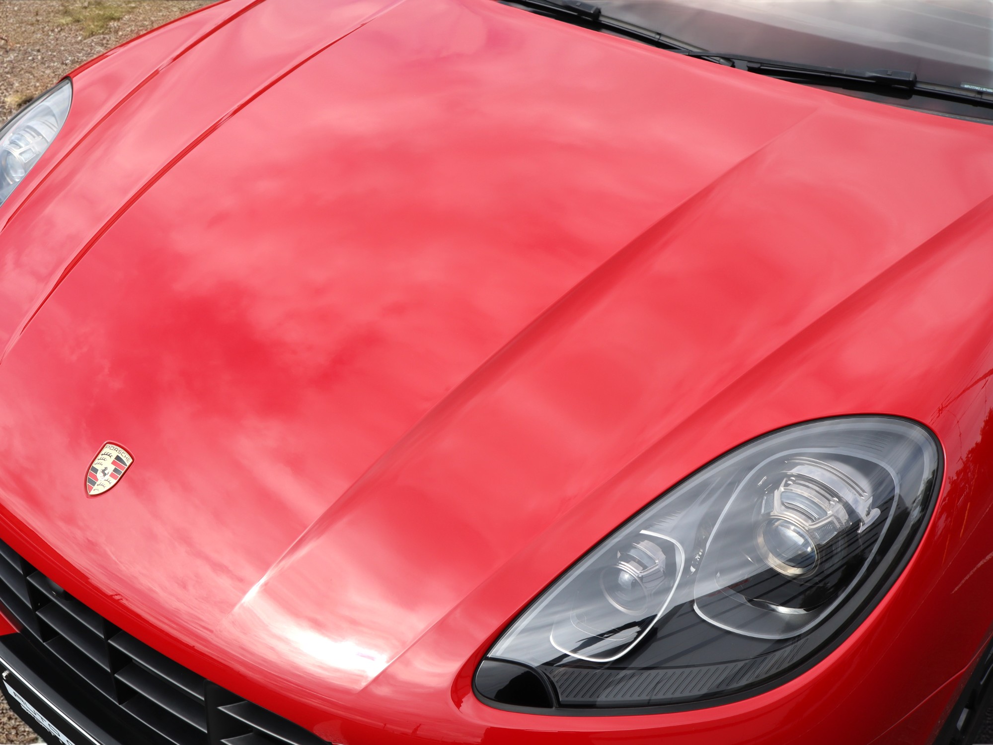 マカンGTS（Type1）<br>ツートンレザーインテリアパッケージ<br>スポーツエグゾーストシステム<br>ドライバーメモリーパッケージ<br>サラウンドビューモニター