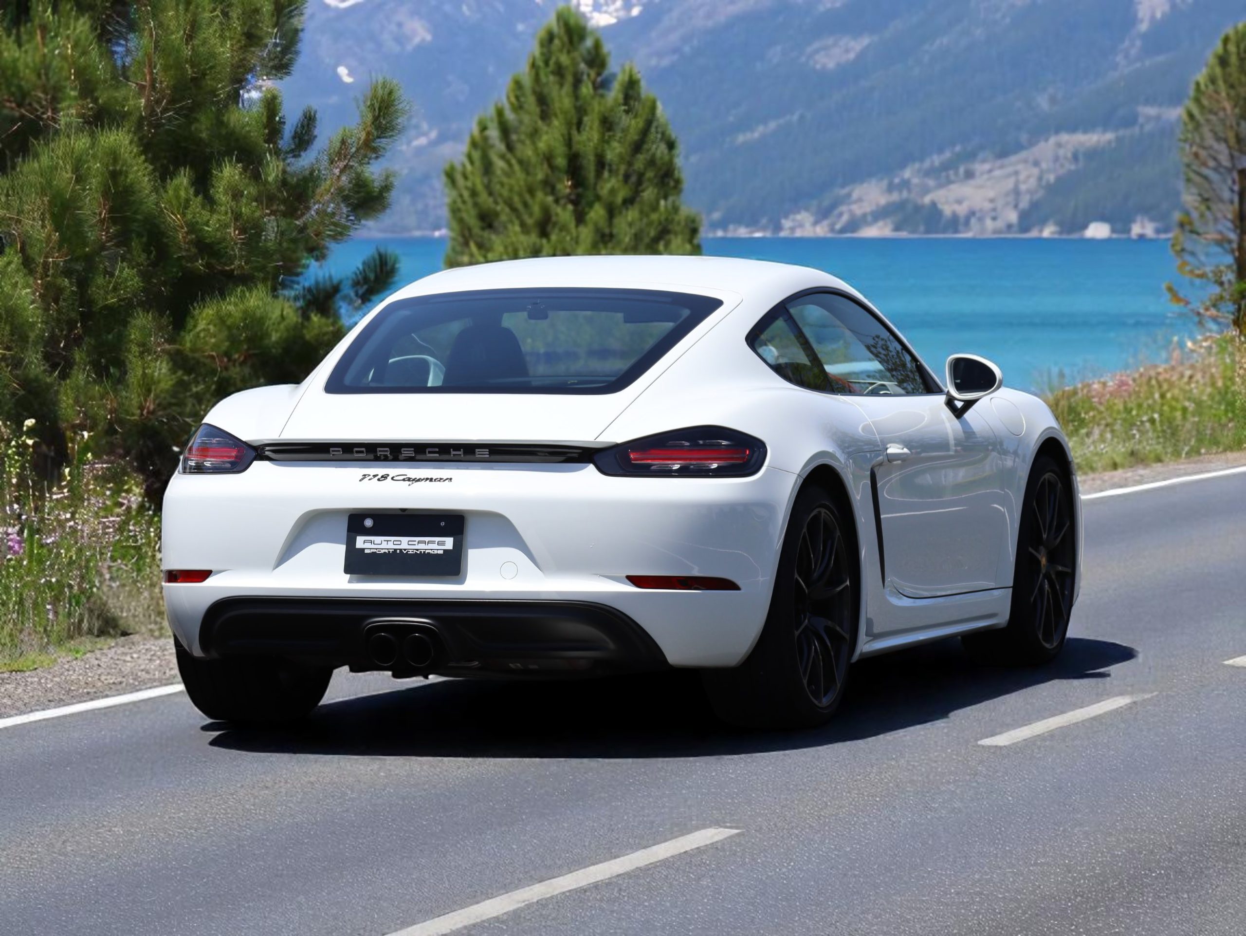 718ケイマン（Type982）PDK<br>スポーツクロノパッケージ<br>ツートンレザーパッケージ<br>ガンメタ仕上げTWSホイール20インチ<br>BOSEサラウンドサウンドシステム