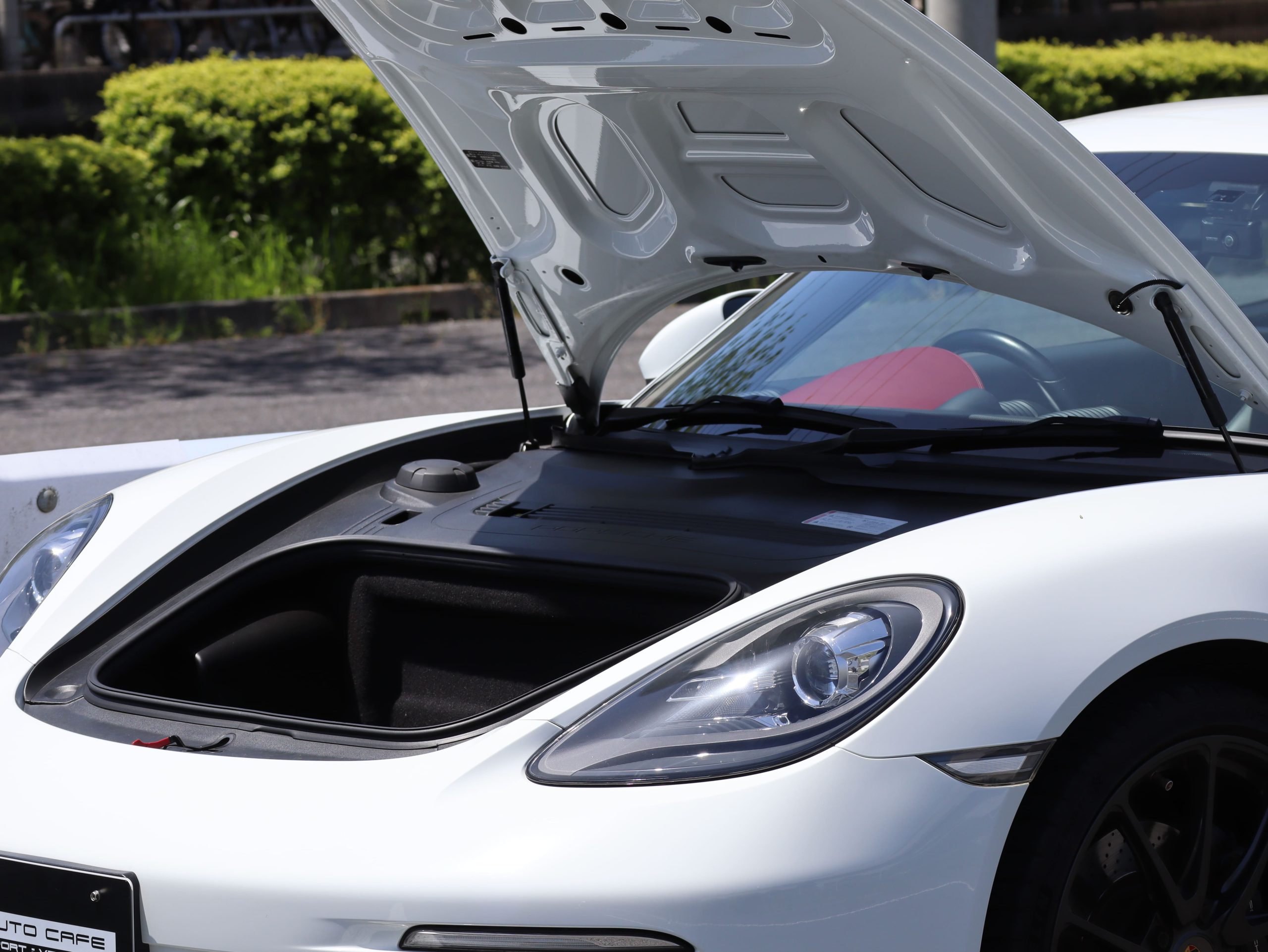 718ケイマン（Type982）PDK<br>スポーツクロノパッケージ<br>ツートンレザーパッケージ<br>ガンメタ仕上げTWSホイール20インチ<br>BOSEサラウンドサウンドシステム
