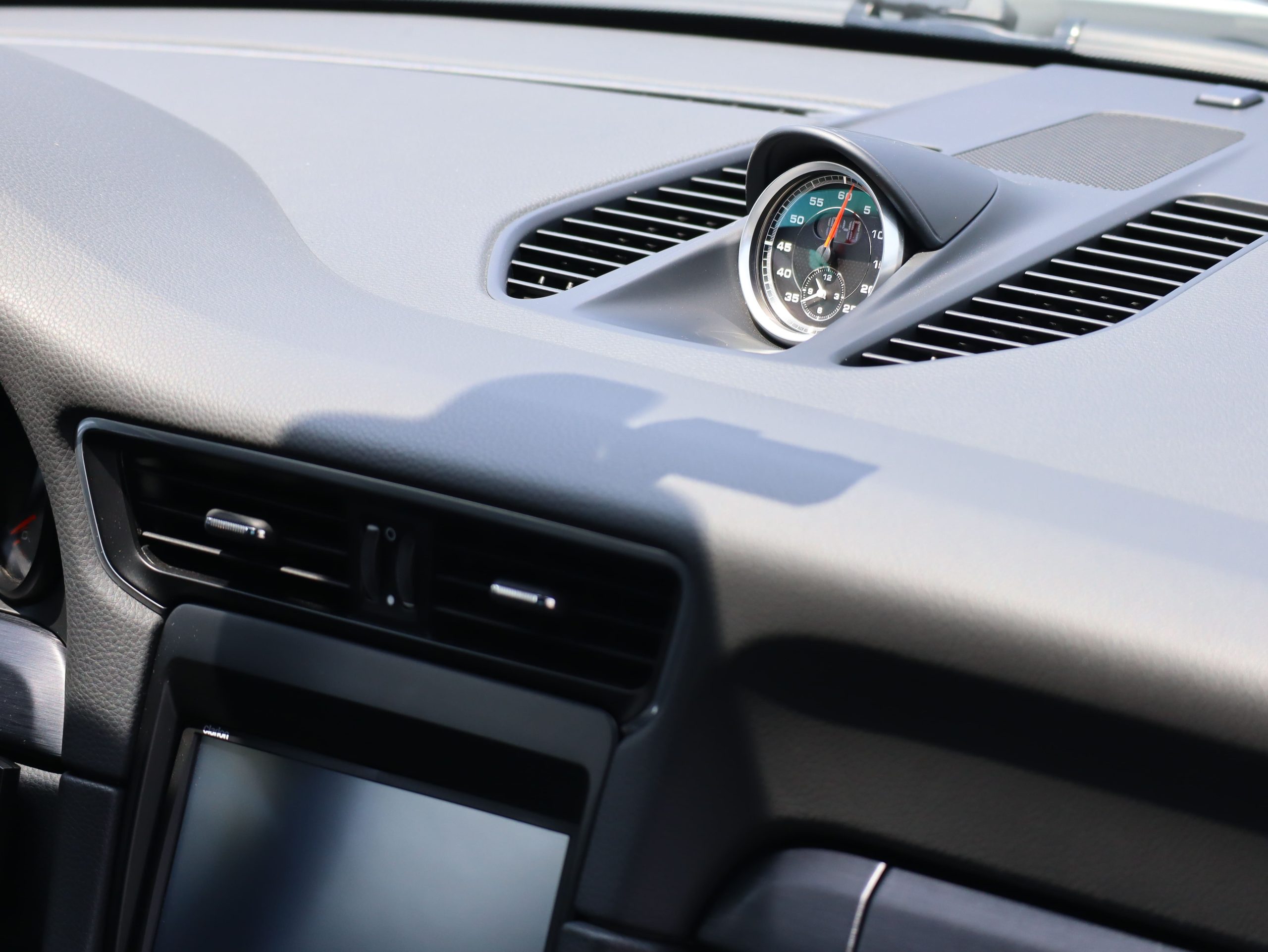 ★ポルシェ911カレラ4GTS（Type991.1）PDK<br>ダイナミックシャシーコントロール（PDCC）<br>スポーツクロノパッケージ<br>スポーツエグゾーストシステム<br>スポーツデザインドアミラー<br>センターロック式ターボSホイール