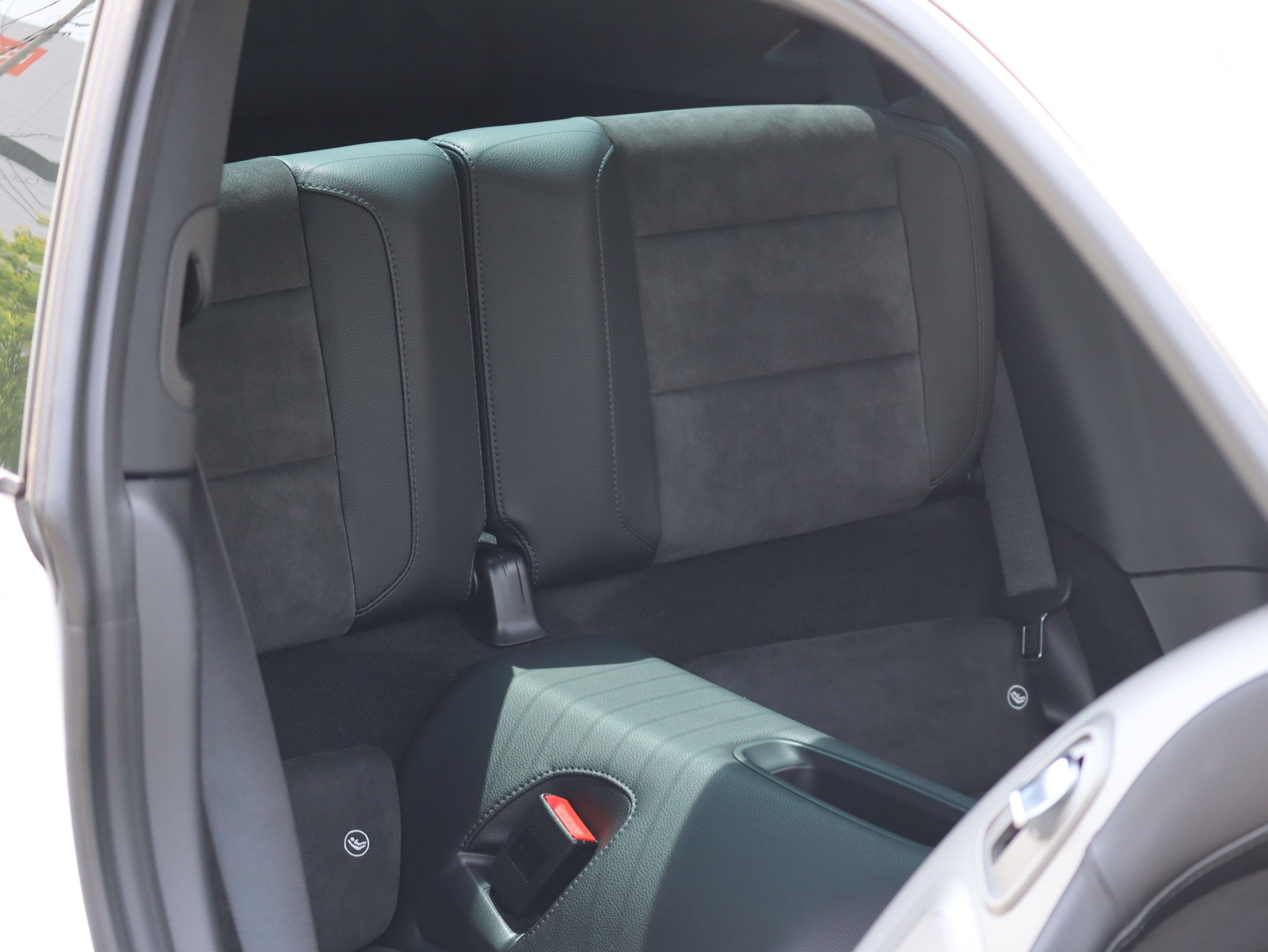 ★ポルシェ911カレラ4GTS（Type991.1）PDK<br>ダイナミックシャシーコントロール（PDCC）<br>スポーツクロノパッケージ<br>スポーツエグゾーストシステム<br>スポーツデザインドアミラー<br>センターロック式ターボSホイール