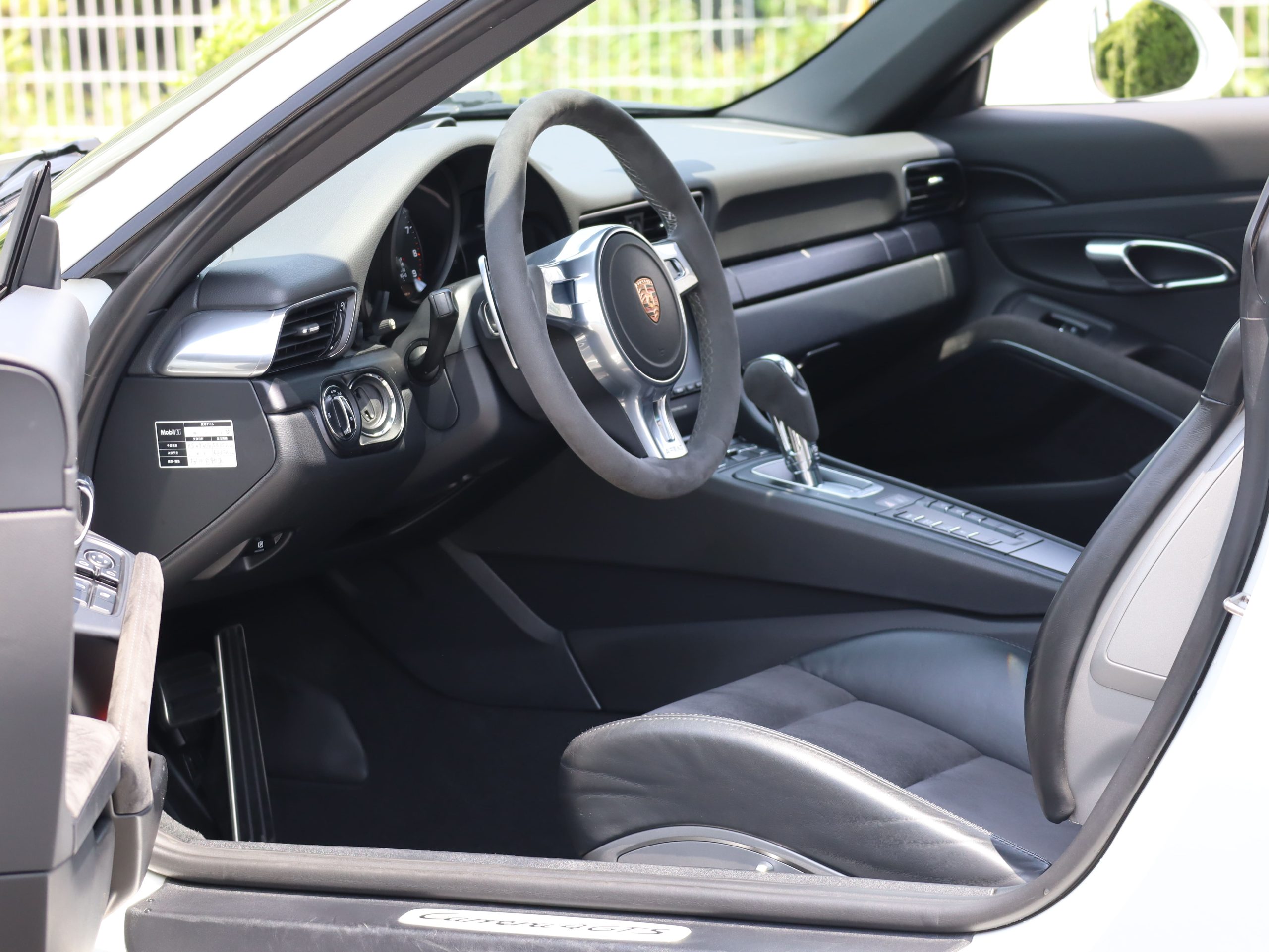 ★ポルシェ911カレラ4GTS（Type991.1）PDK<br>ダイナミックシャシーコントロール（PDCC）<br>スポーツクロノパッケージ<br>スポーツエグゾーストシステム<br>スポーツデザインドアミラー<br>センターロック式ターボSホイール