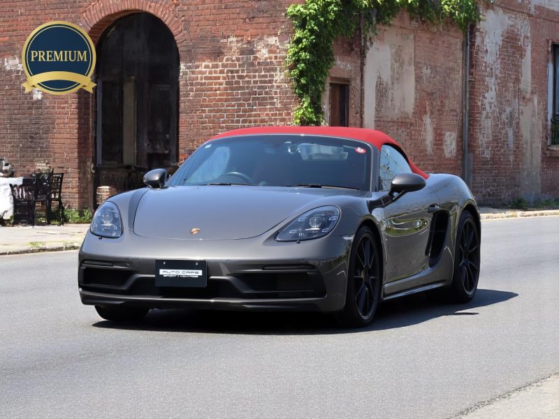 ★ポルシェ718ボクスターGTS4.0（Type982）6MT<br>ツートンレザーインテリア<br>スポーツクロノパッケージ<br>シートベンチレーション<br>PDLS+含むLEDヘッドライト<br>エンボス加工ヘッドレスト