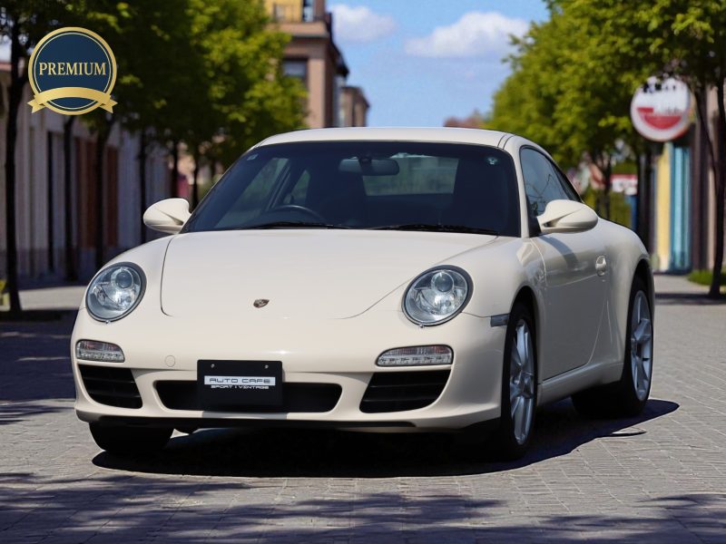ポルシェ911カレラ(Type997.2）PDK<br>クリームホワイトカラー<br>スポーツクロノパッケージ<br>シートベンチレーション<br>シートヒーター<br>バイキセノンヘッドライト