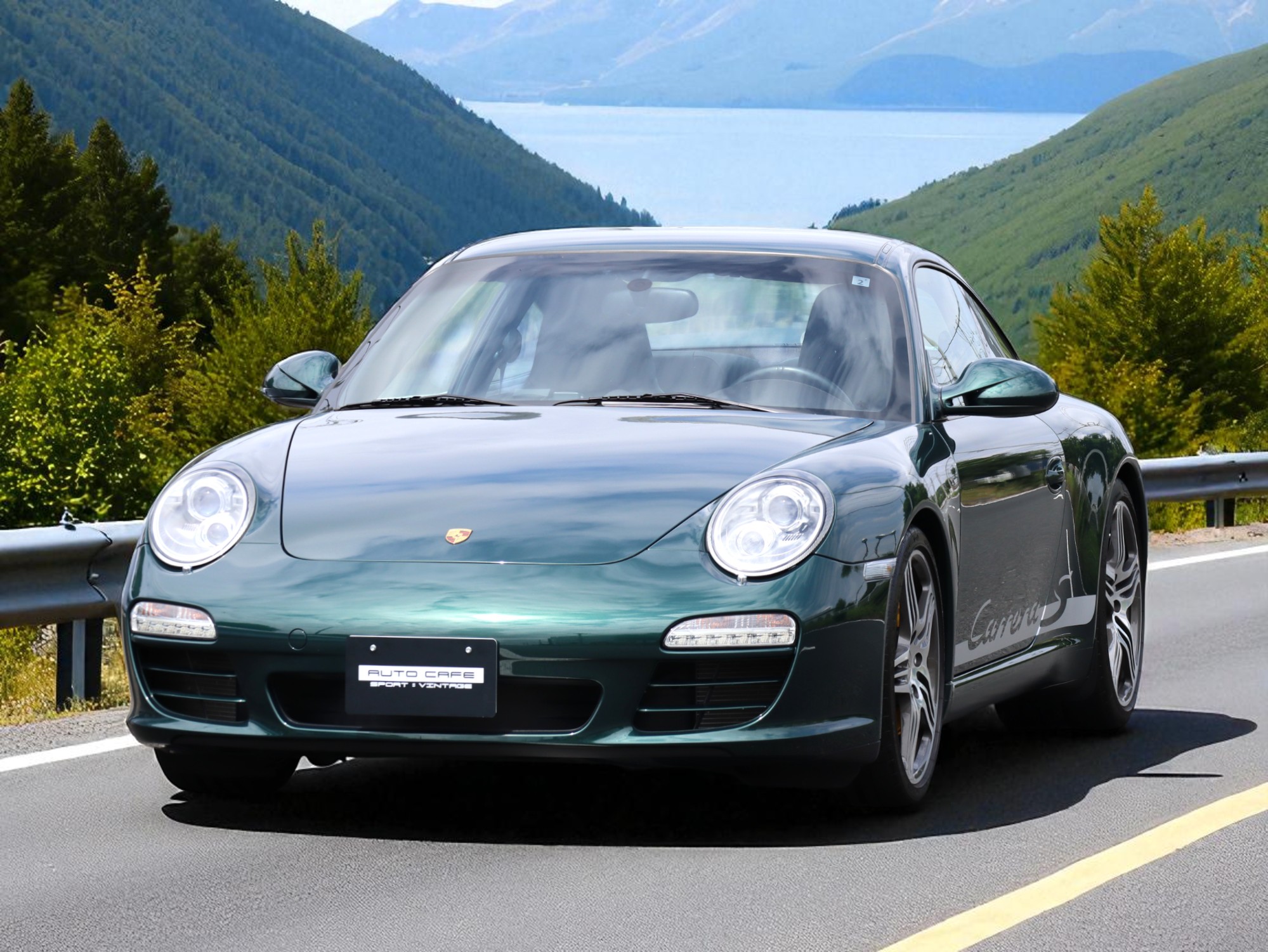 ポルシェ911カレラ(Type997.2）PDK<br>エクスクルーシブ<br>エクステンデットレザーインテリア<br>ココアスペシャルレザーインテリア<br>PCCB（セラミックコンポジットブレーキ）<br>スポーツエグゾーストシステム<br>スポーツクロノパッケージ
