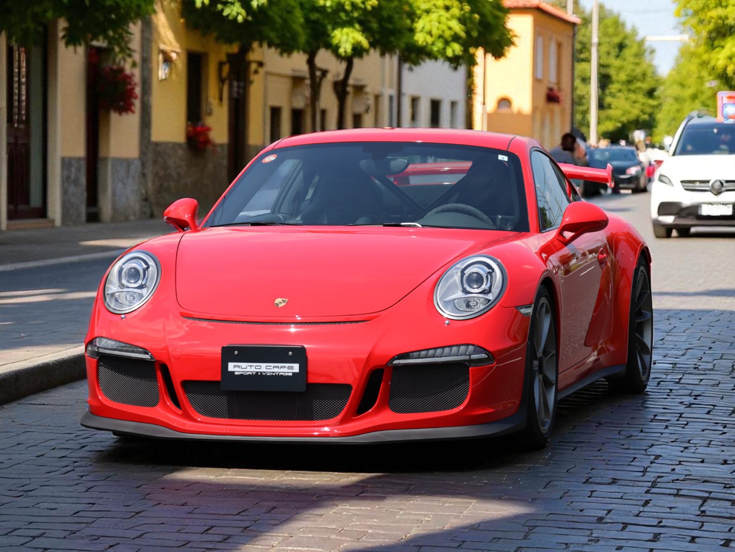 ポルシェ911GT3（Type991.1）PDK<br>クラブスポーツパッケージ<br>フロントアクスルリストシステム<br>スポーツクロノパッケージ<br>PCCB（セラミックコンポジットブレーキ）<br>スポーツバケットシート