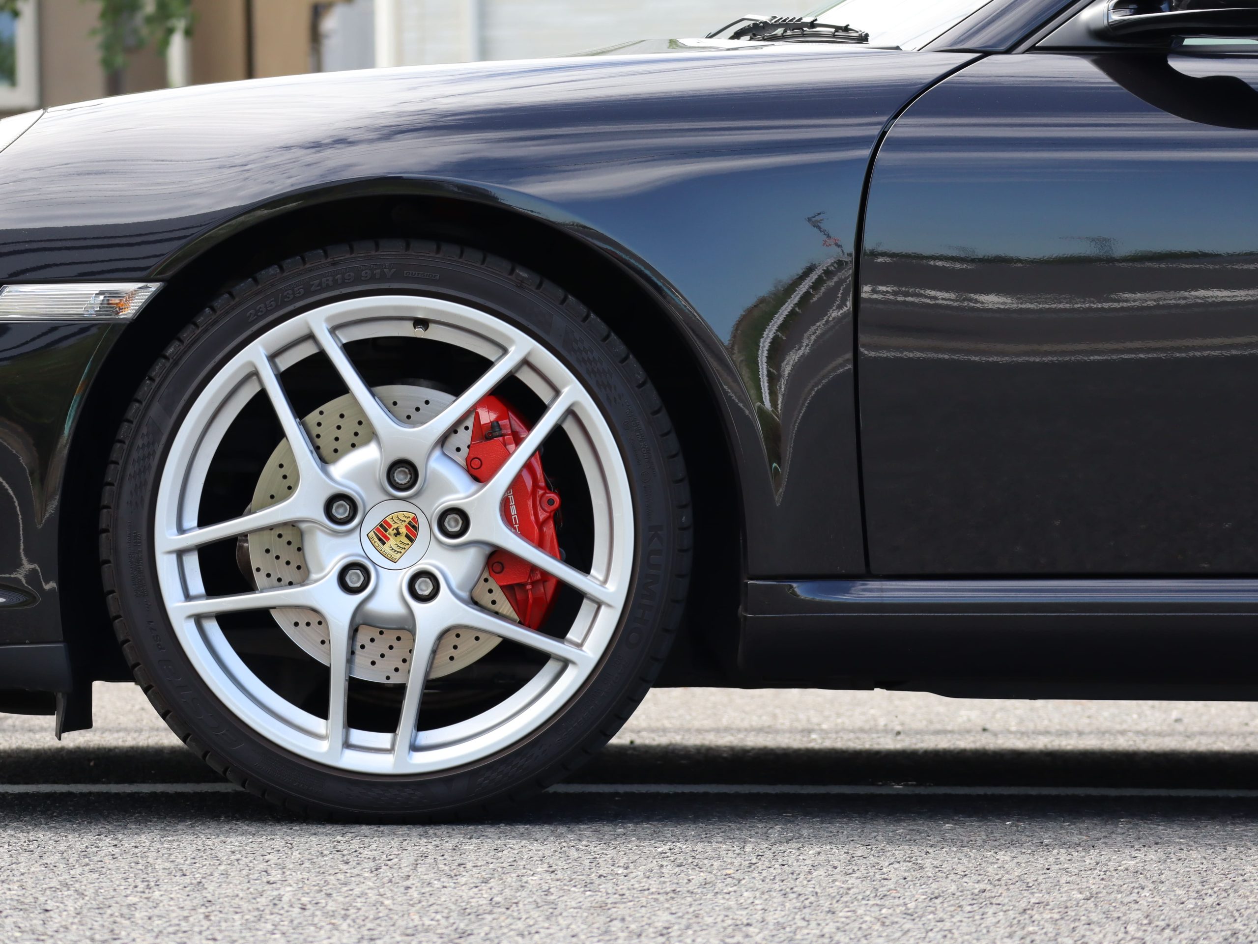 ポルシェ911カレラS(Type997.2）PDK<br>低走行約10,000km！<br>スポーツクロノパッケージ<br>スポーツデザインステアリング<br>シートヒーター<br>前後ドライブレコーダー<br>